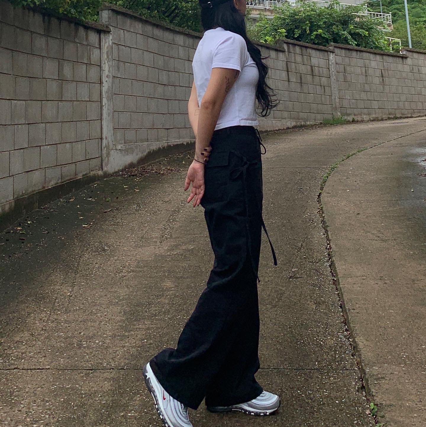 (W) Nike Air Max 97 OG Silver Bullet 2022 착용 스타일 - 2
