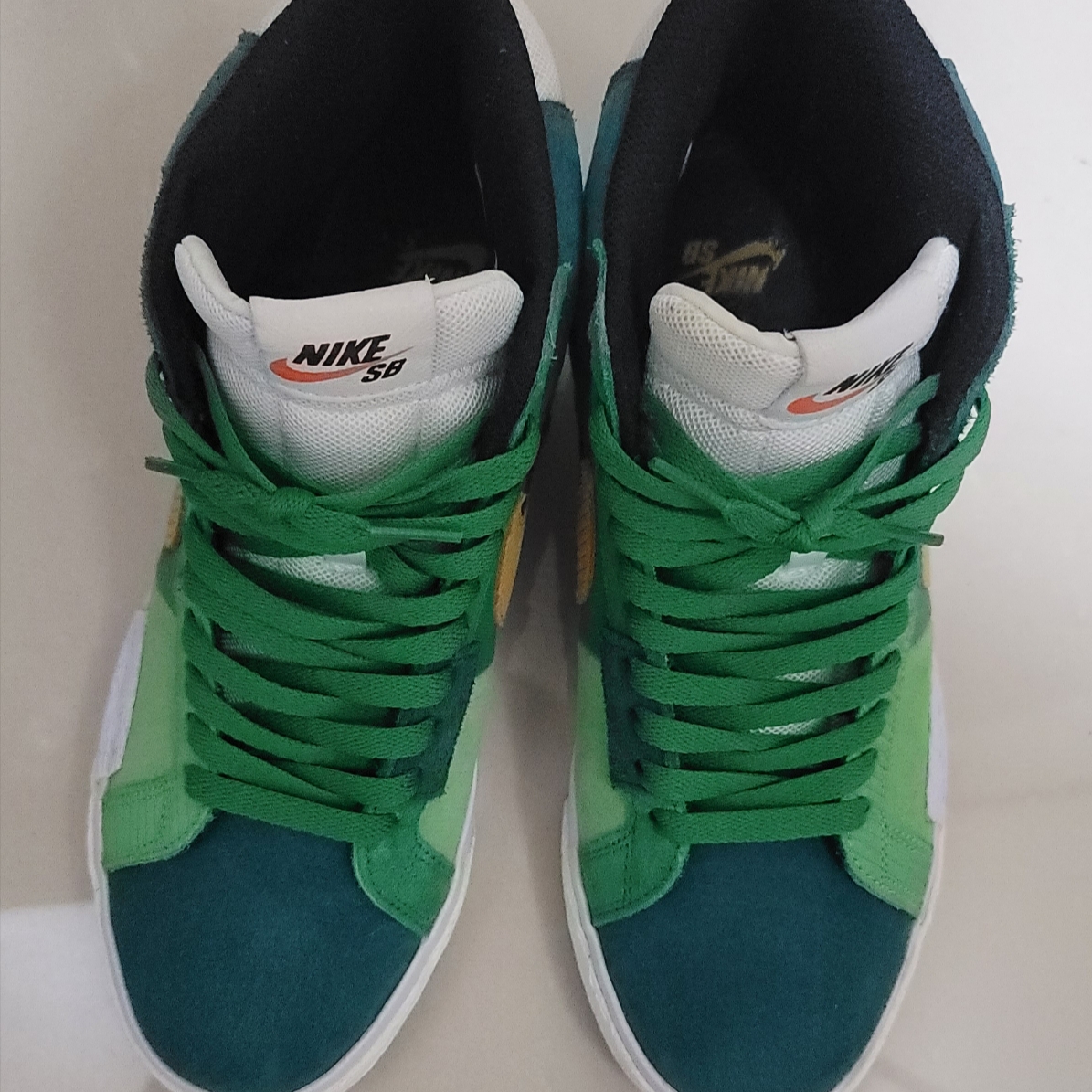 Nike SB Zoom Blazer Mid Premium Mosaic Green 착용 스타일