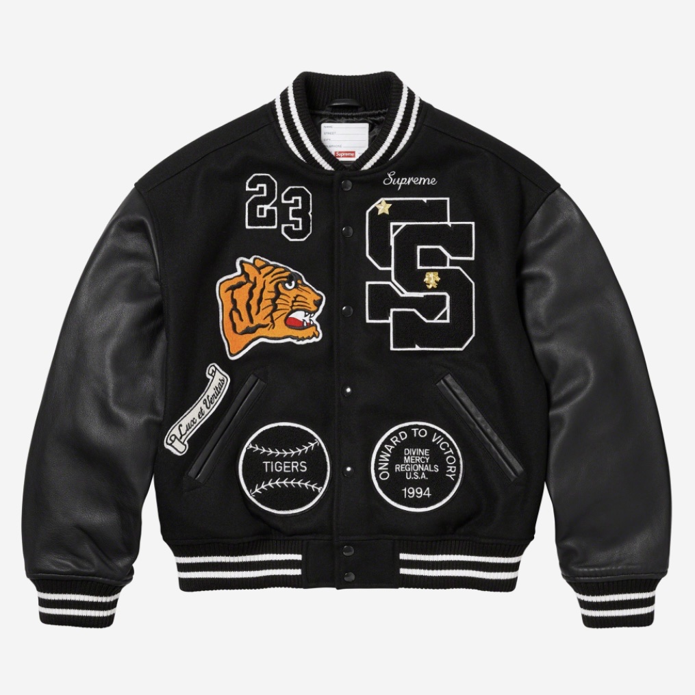 Supreme Tiger Varsity Jacket Brown - 23FW, Supreme Tiger Varsity Jacket Black - 23FW 착용 스타일 - 4
