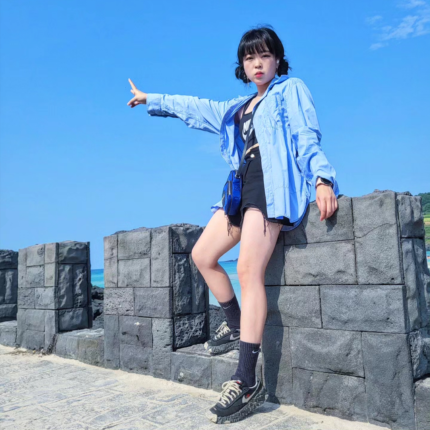 Nike x Undercover Overbreak SP Black, Zara x Ader Error Oversized Shirt Sky Blue 착용 스타일 - 1