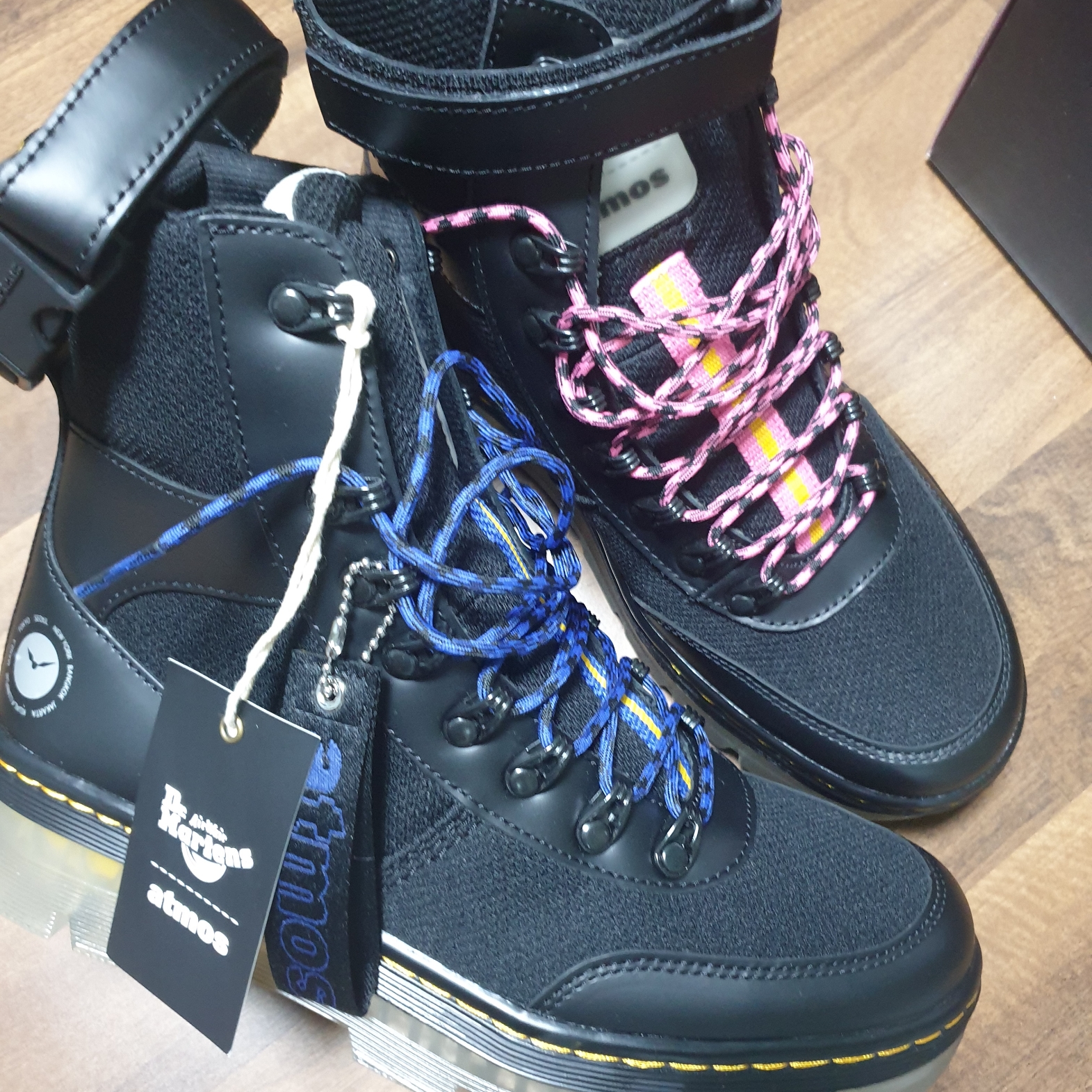 Dr. Martens x Atmos Combs Tech Boots 착용 스타일 - 2