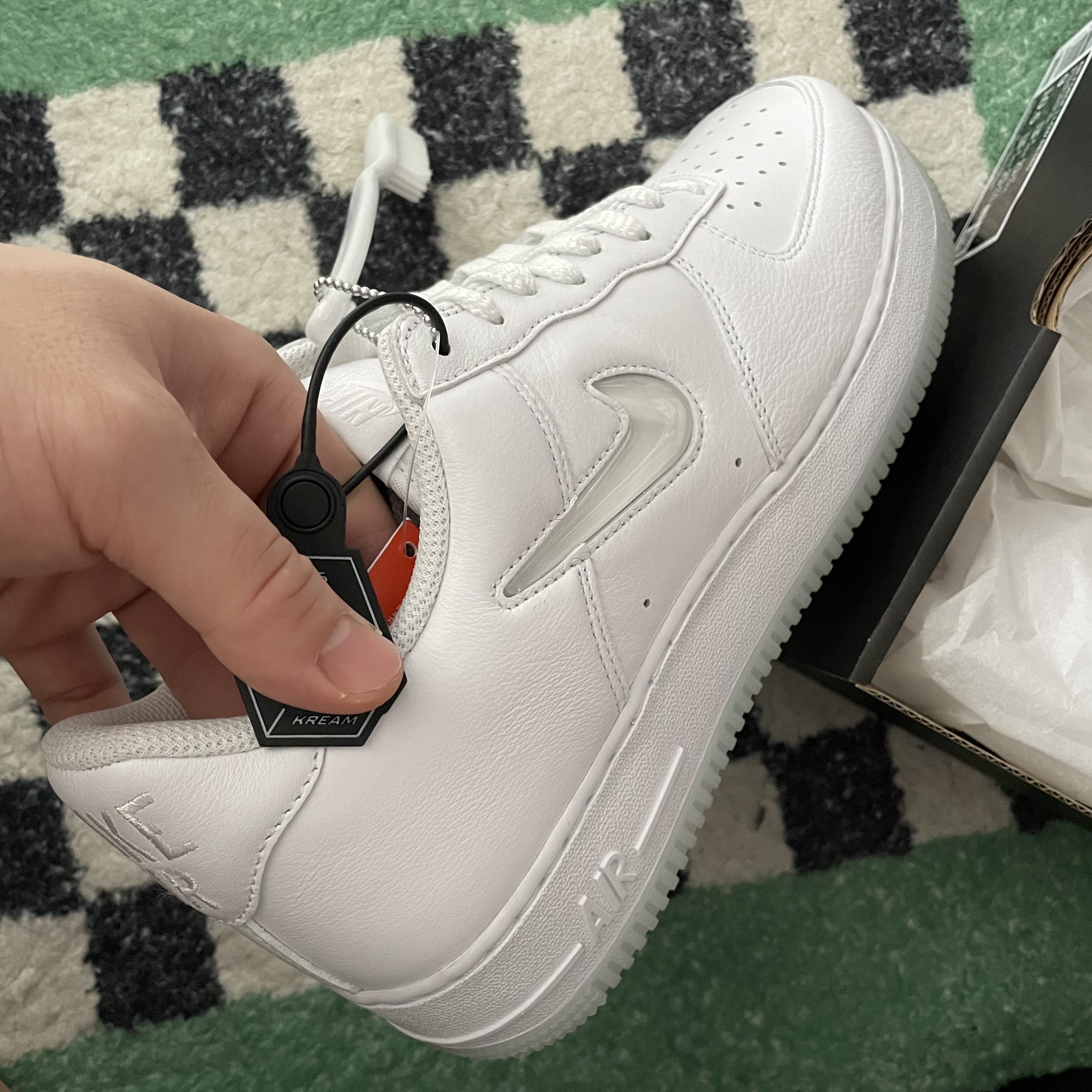 Nike Air Force 1 Low Color of The Month White Jewel 착용 스타일 - 2
