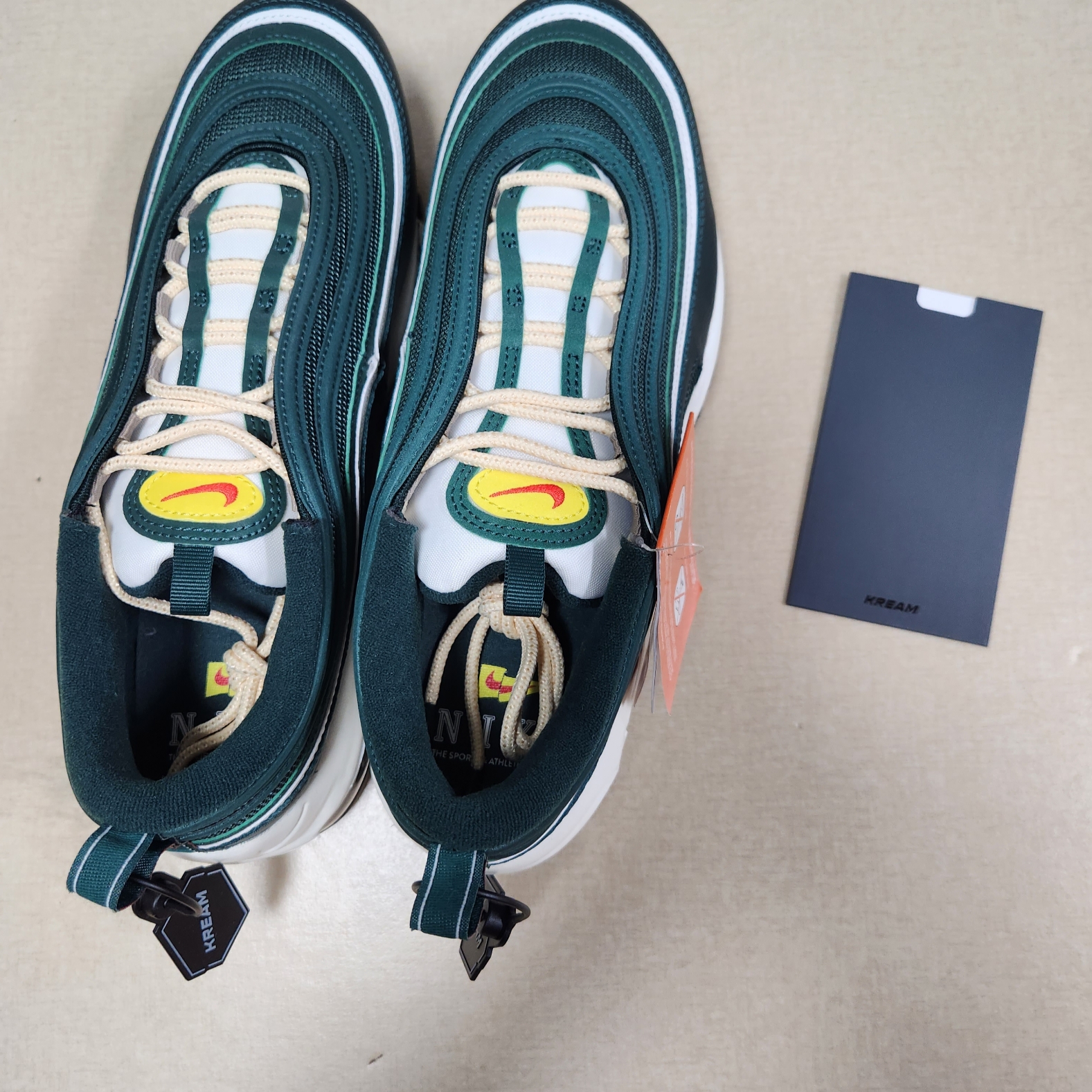 Nike Air Max 97 SE Pro Green 착용 스타일 - 1