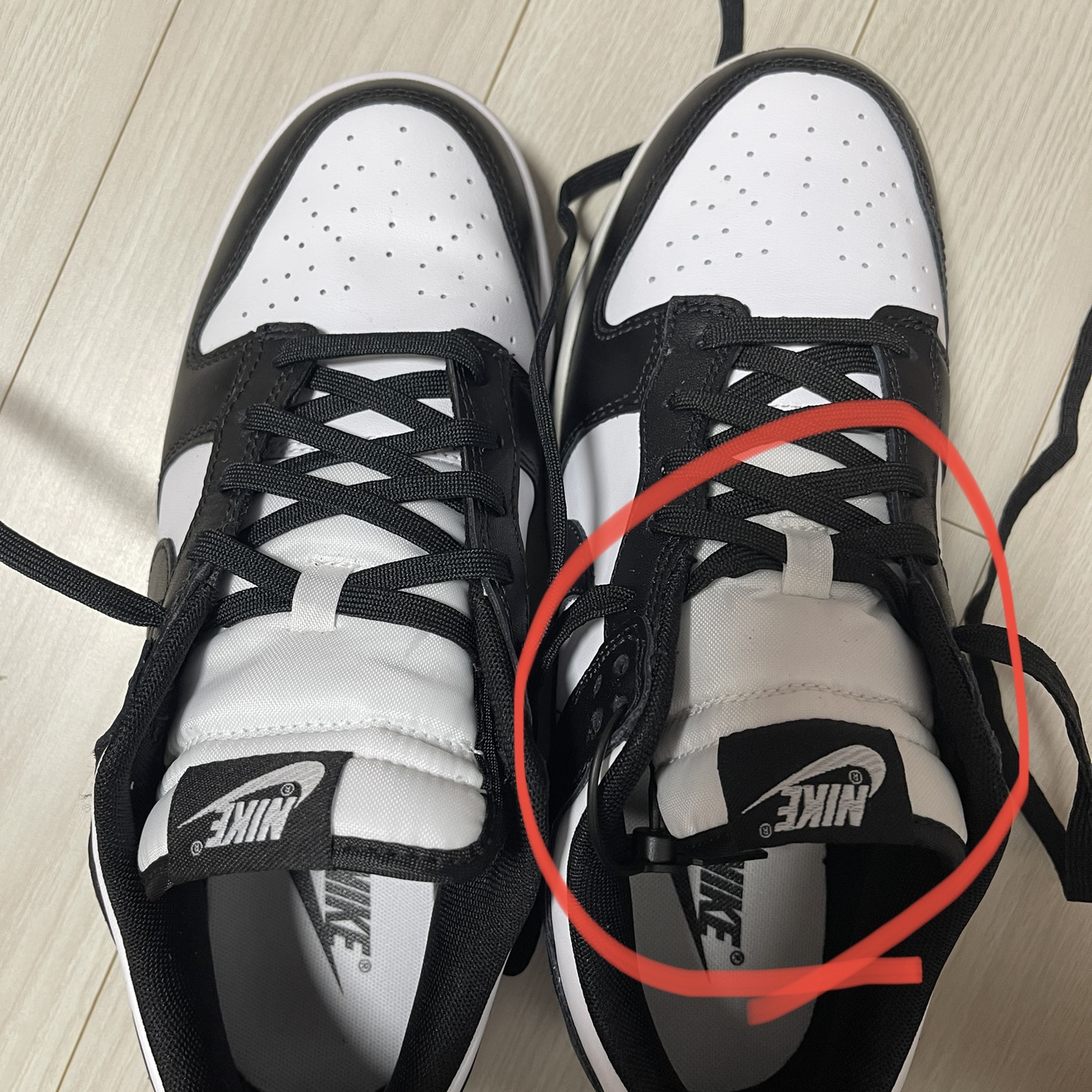 Nike Dunk Low Retro Black 착용 스타일 - 1