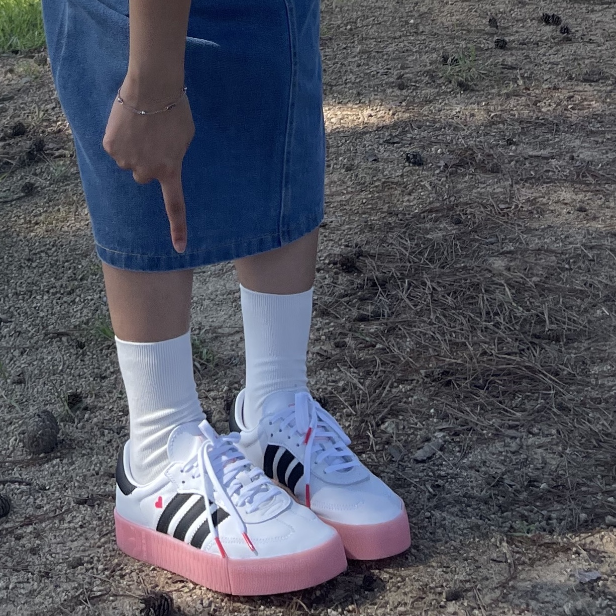 (W) Adidas Sambarose White Pink 착용 스타일 - 2
