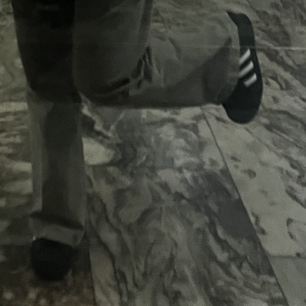 Adidas Superstar Core Black White 착용 스타일