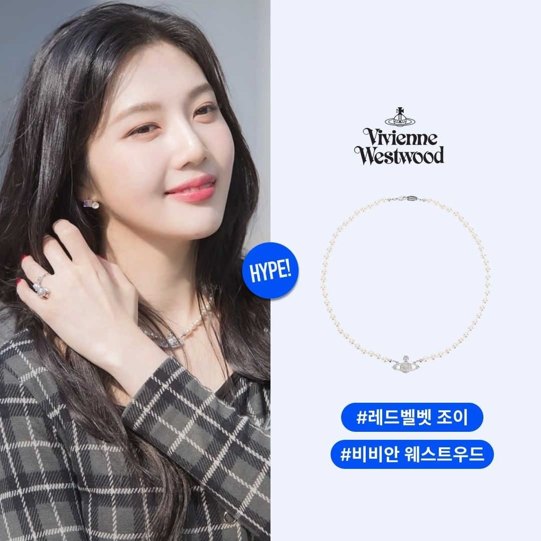 Vivienne Westwood Mayfair Bas Relief Pendant Silver, Sentiments No.257 Necklace Silver 착용 스타일 - 4