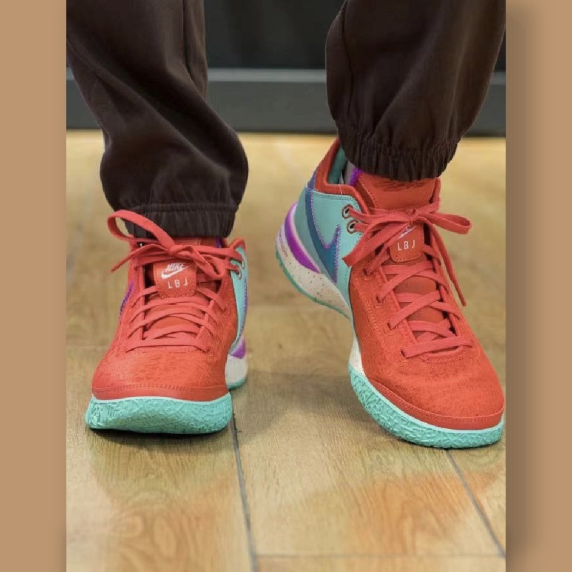 Nike LeBron NXXT Gen EP Track Red Black 착용 스타일