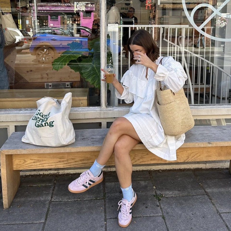 (W) Adidas Spezial Handball Clear Pink 착용 스타일