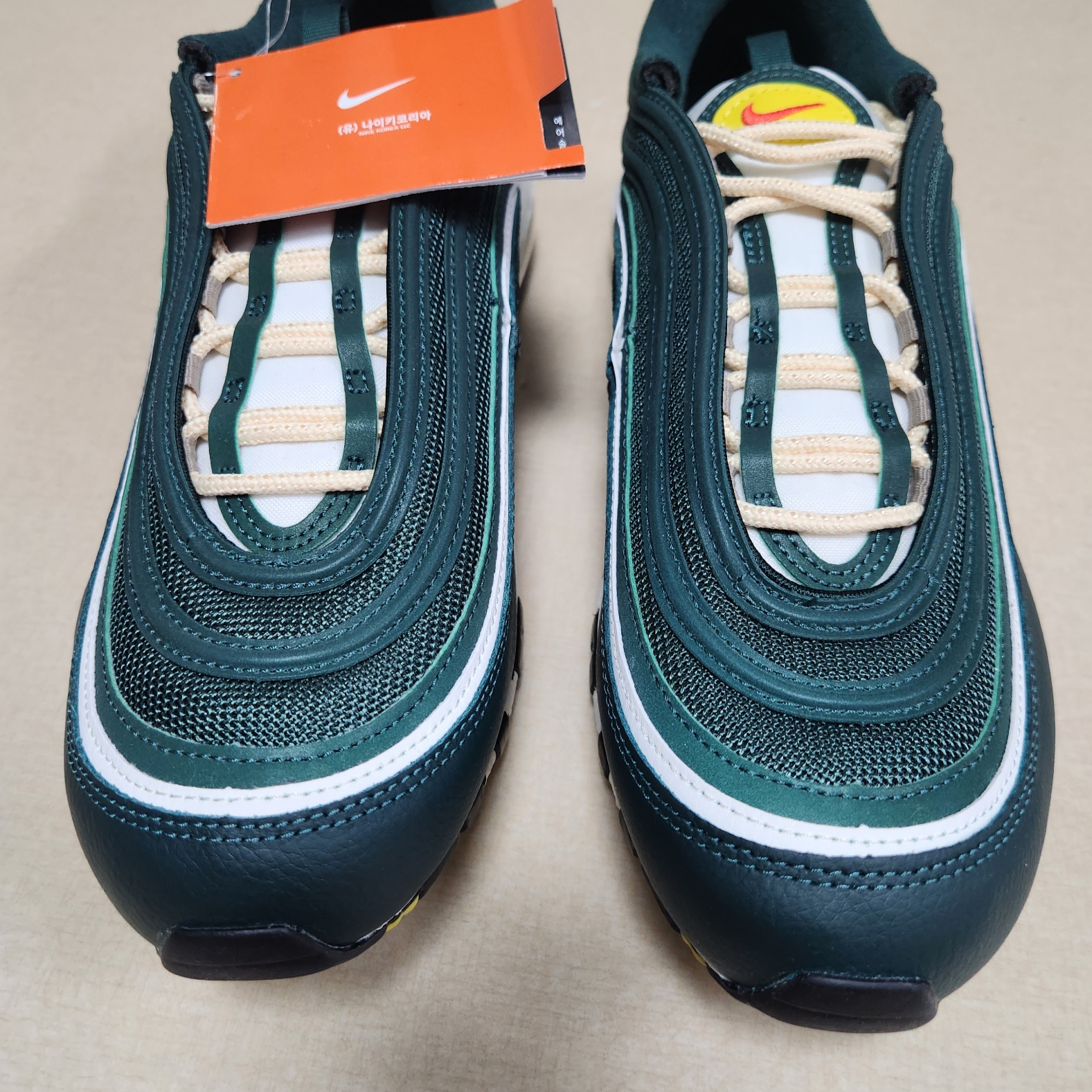 Nike Air Max 97 SE Pro Green 착용 스타일 - 5
