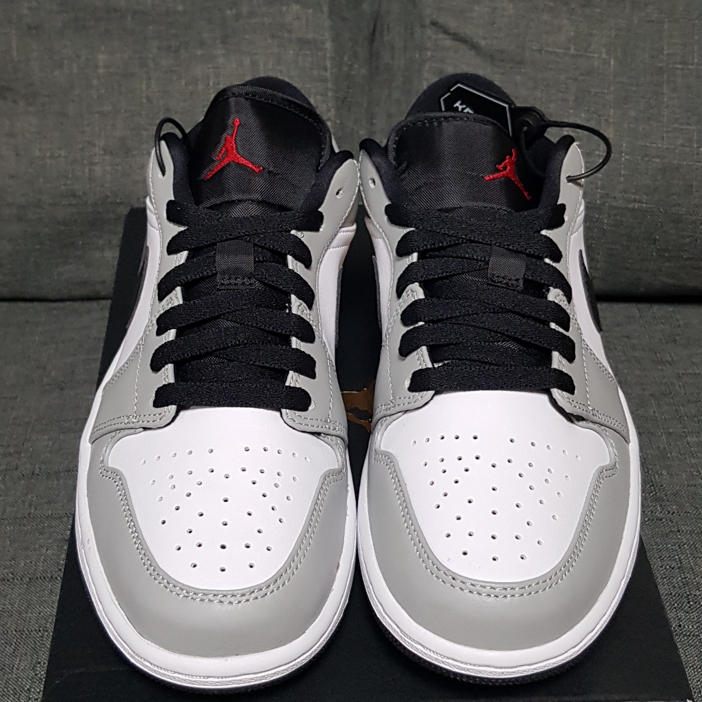 Jordan 1 Low Light Smoke Grey 착용 스타일 - 3