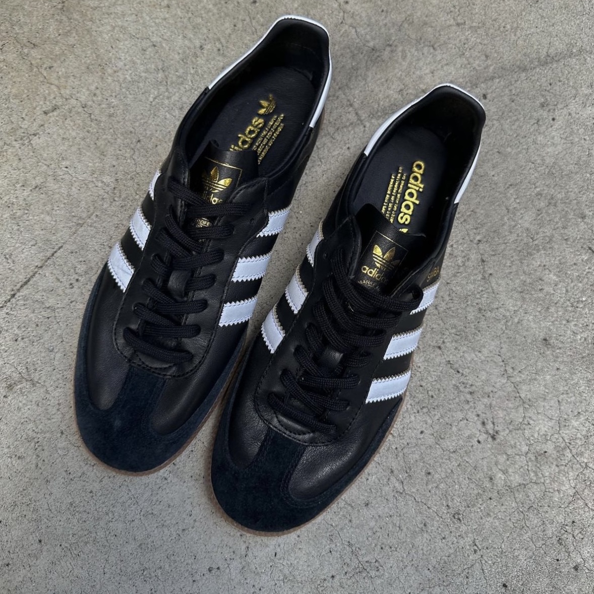 Adidas Samba Decon Core Black 착용 스타일