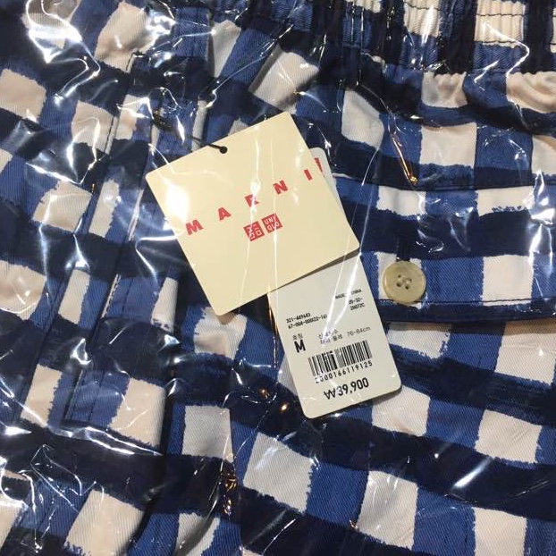 Uniqlo x Marni Wide Fit Boxy Short Pants Pattern Blue 착용 스타일