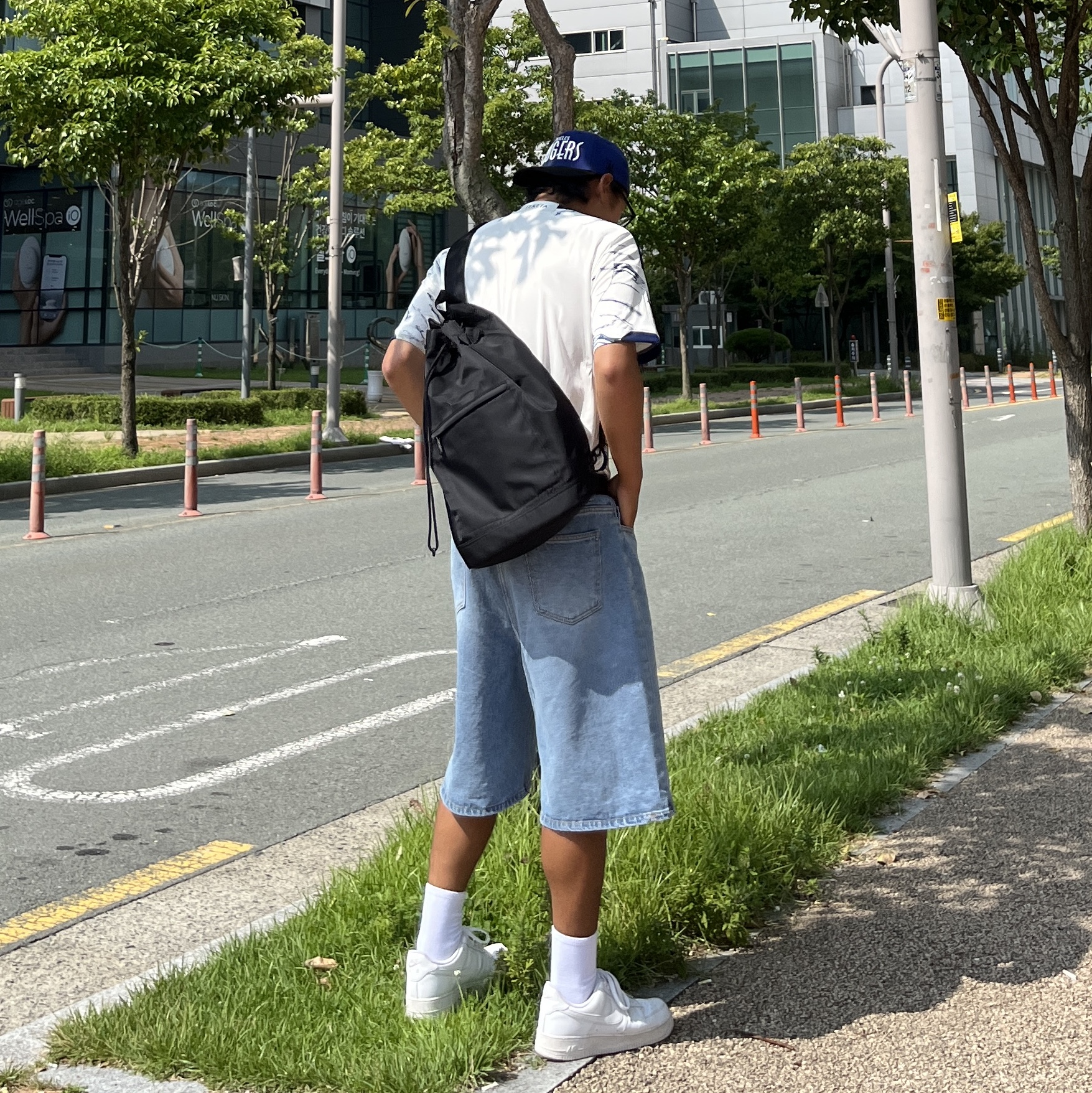 Nike Air Force 1 '07 Low White 착용 스타일 - 1