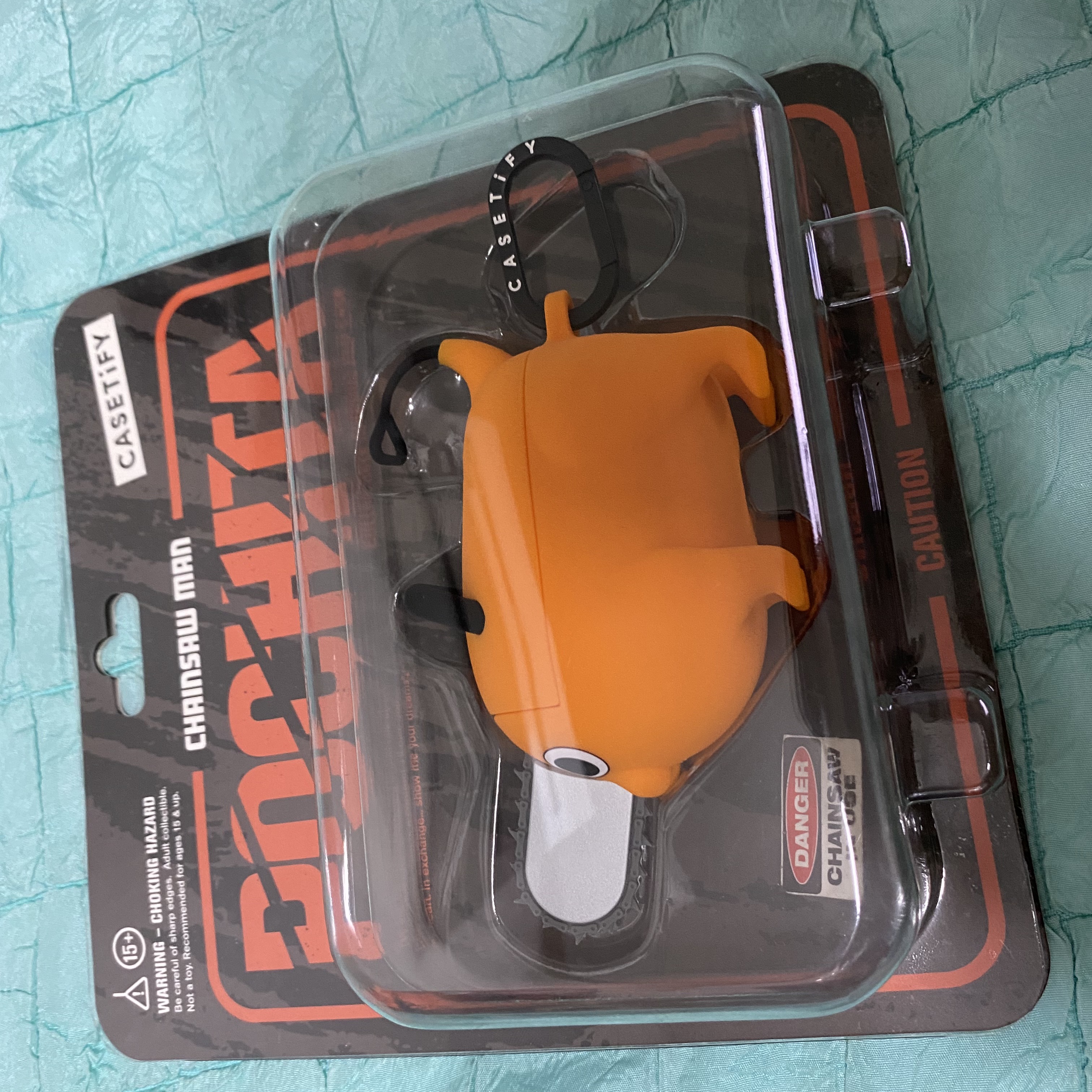 Casetify x Chainsaw Man Pochita Collectible AirPods Pro 1st/2nd Gen Case 착용 스타일 - 2