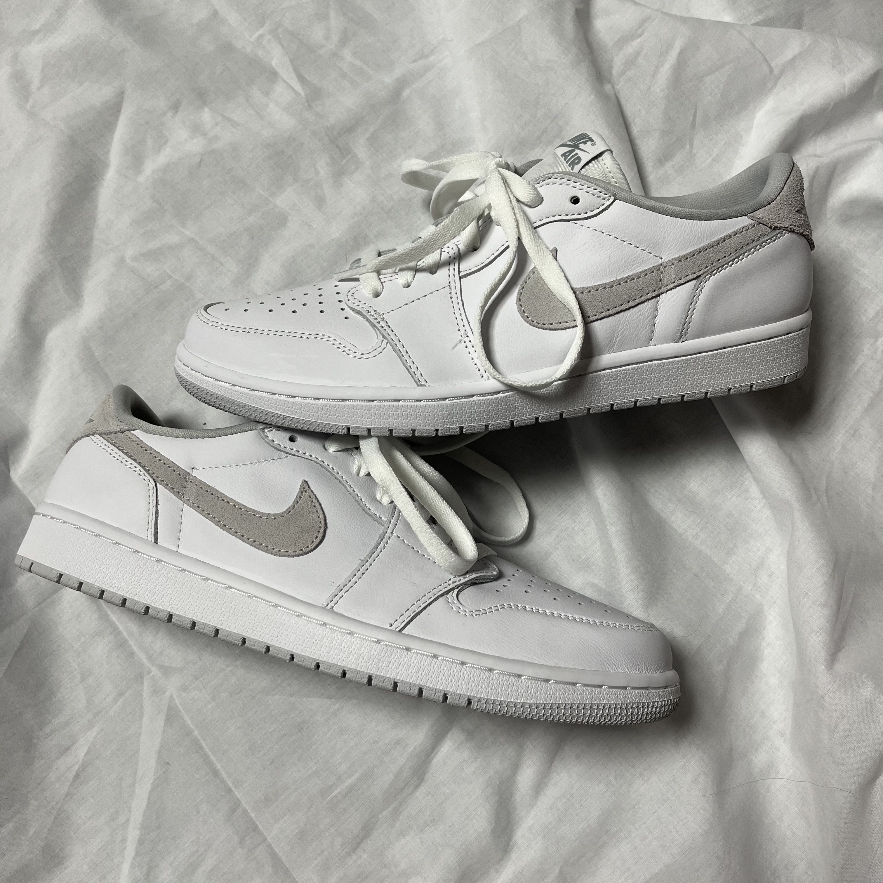 Jordan 1 Low OG Neutral Grey 착용 스타일 - 4