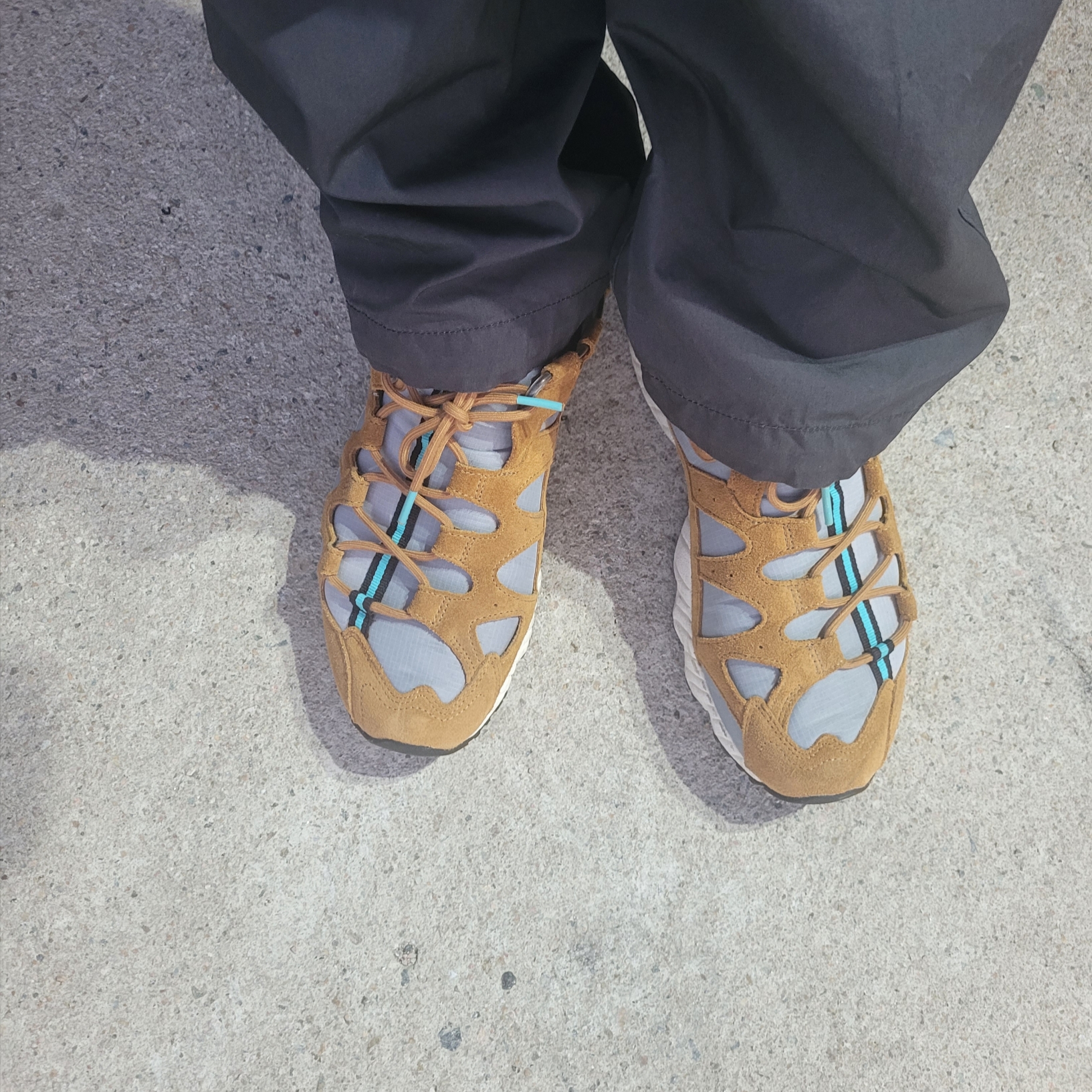 Asics Gel-Mai White Grey 착용 스타일
