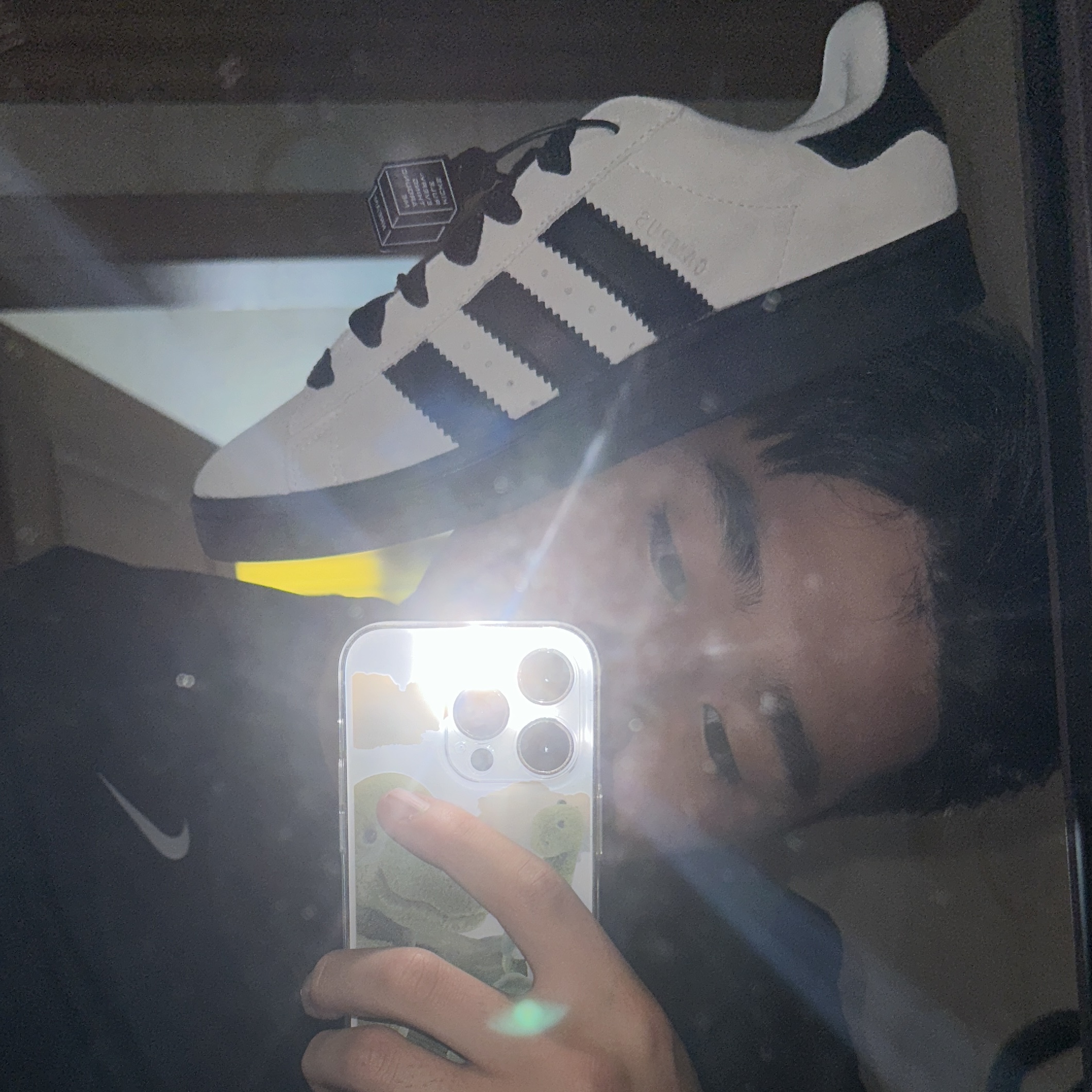 Adidas Campus 00s Cloud White Core Black, Nike Dri-Fit Park 7 T-Shirt Black 착용 스타일