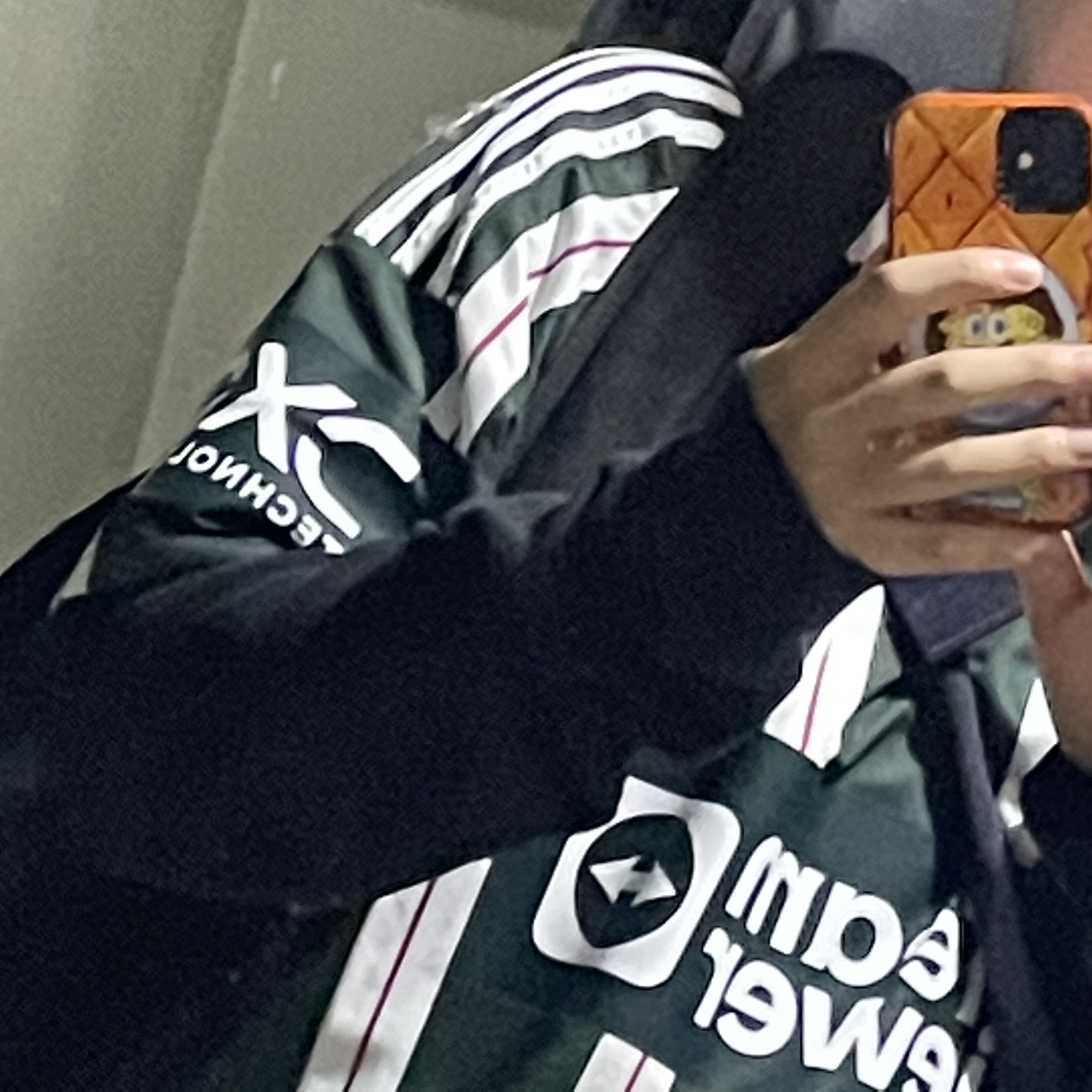 Adidas Manchester United 2023/24 Away Jersey Green Night Core White - KR Sizing (Non Marking Ver.) 착용 스타일 - 2