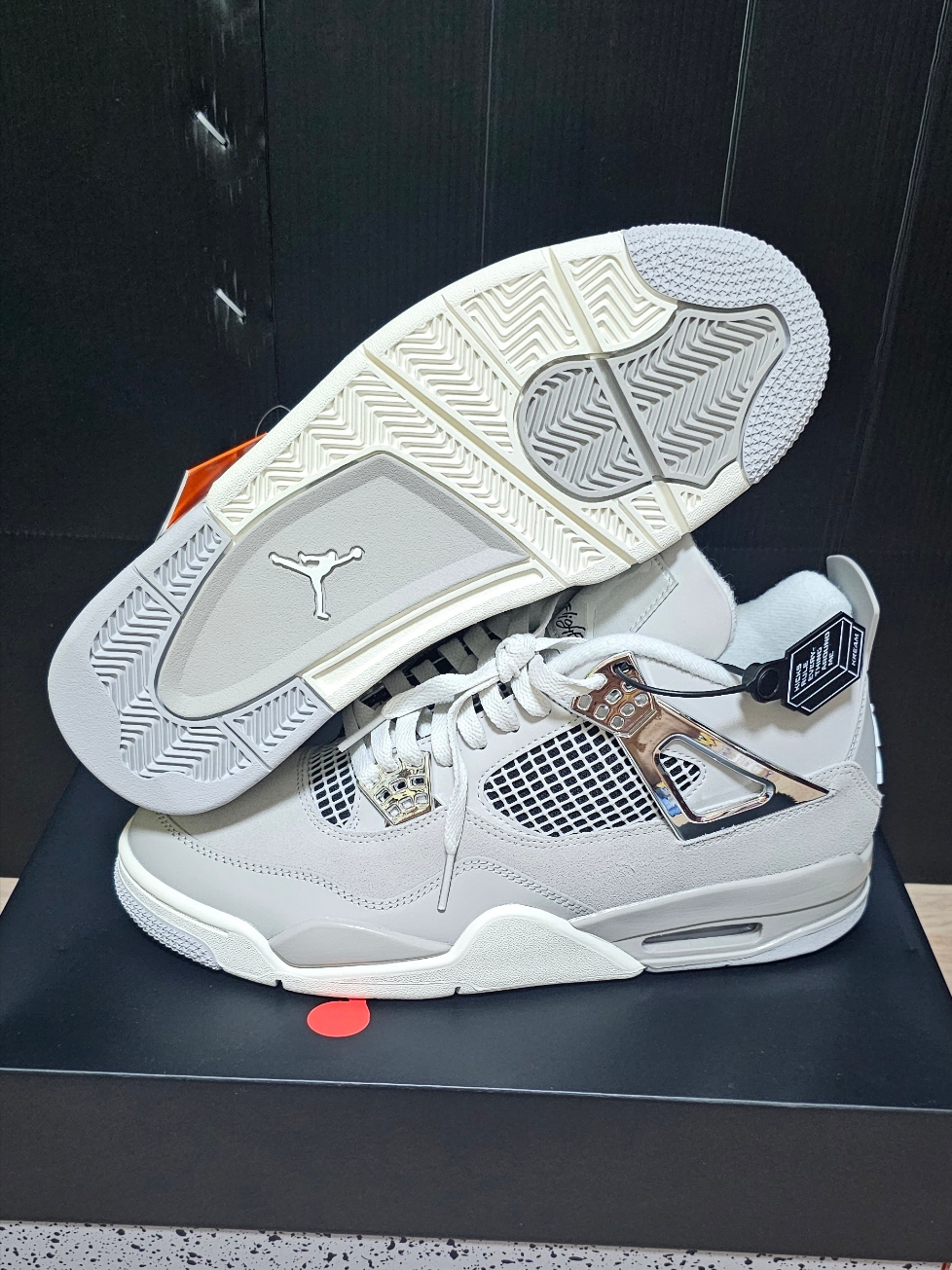 (W) Jordan 4 Retro Frozen Moments 착용 스타일 - 5