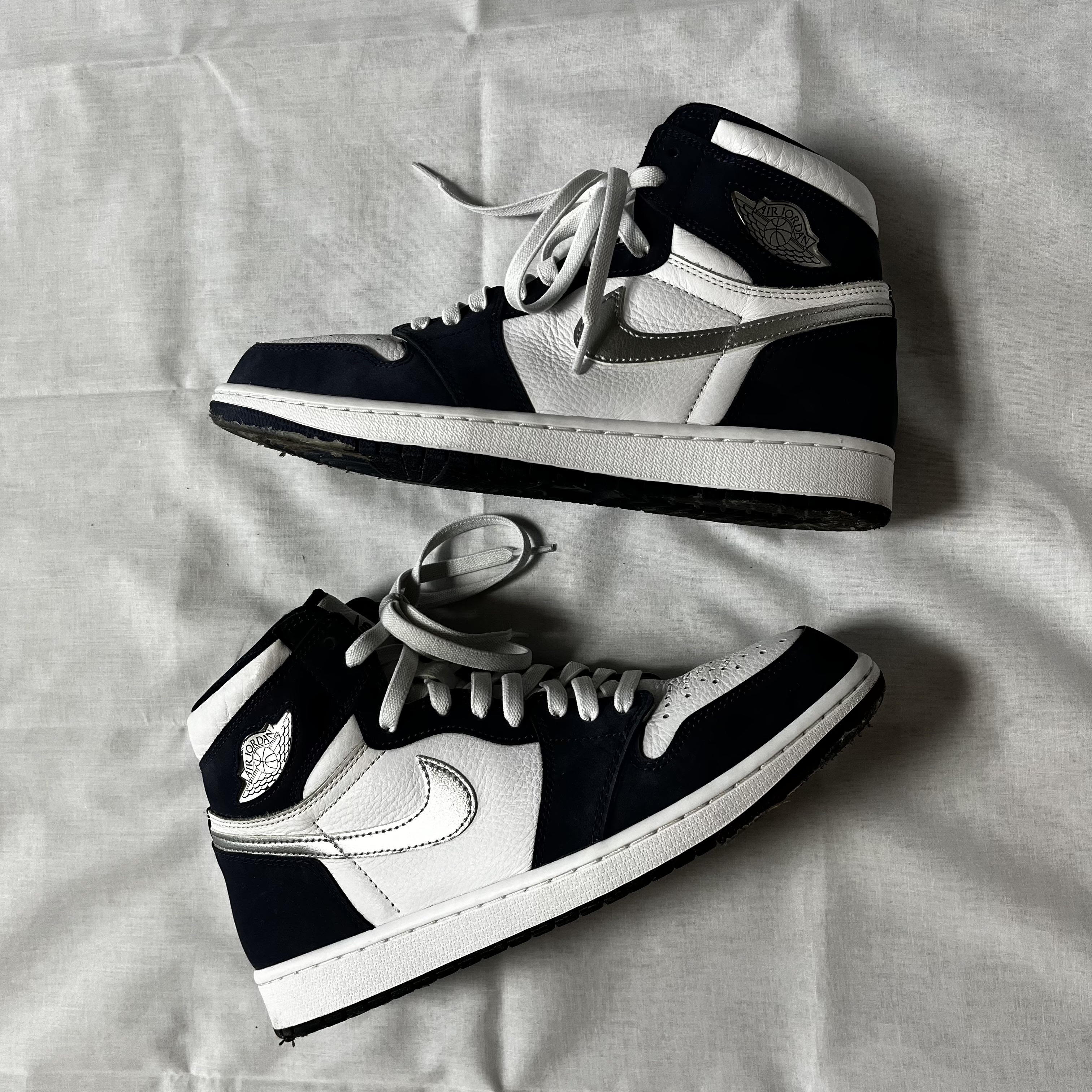 Jordan 1 Retro High OG CO.JP Midnight Navy 착용 스타일 - 1