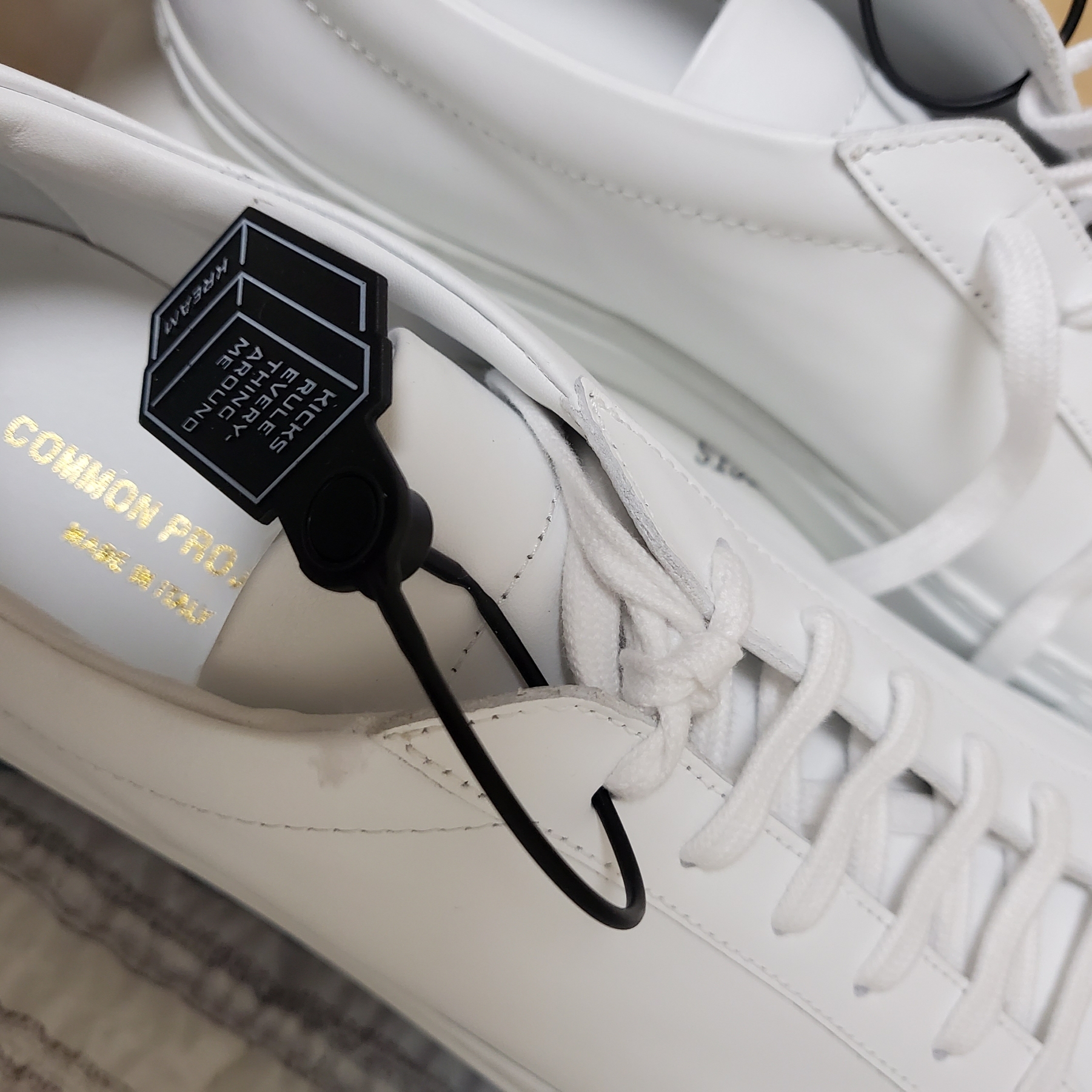 Common Projects Original Achilles Low White 착용 스타일