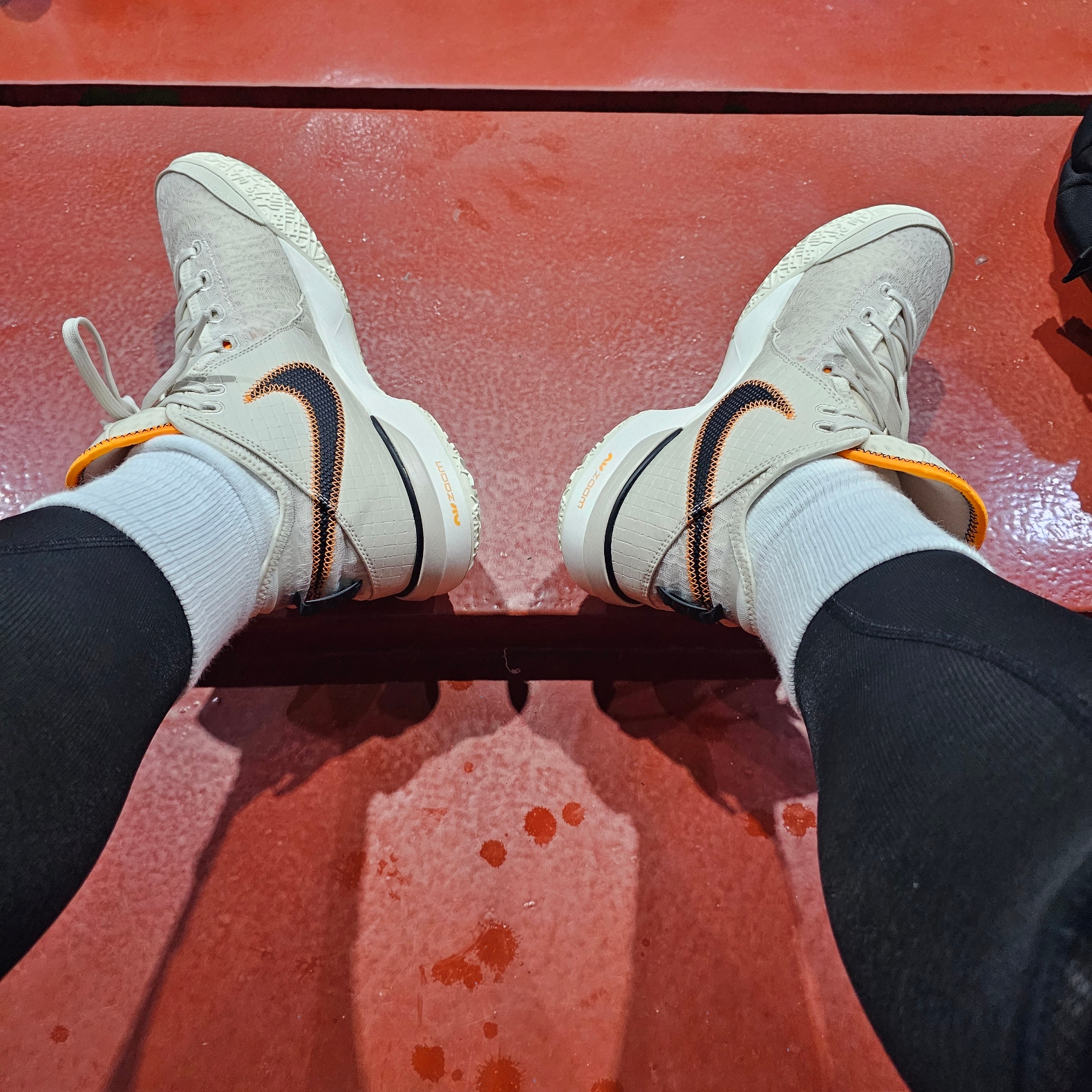 Nike LeBron NXXT Gen EP Light Orewood Brown 착용 스타일 - 3