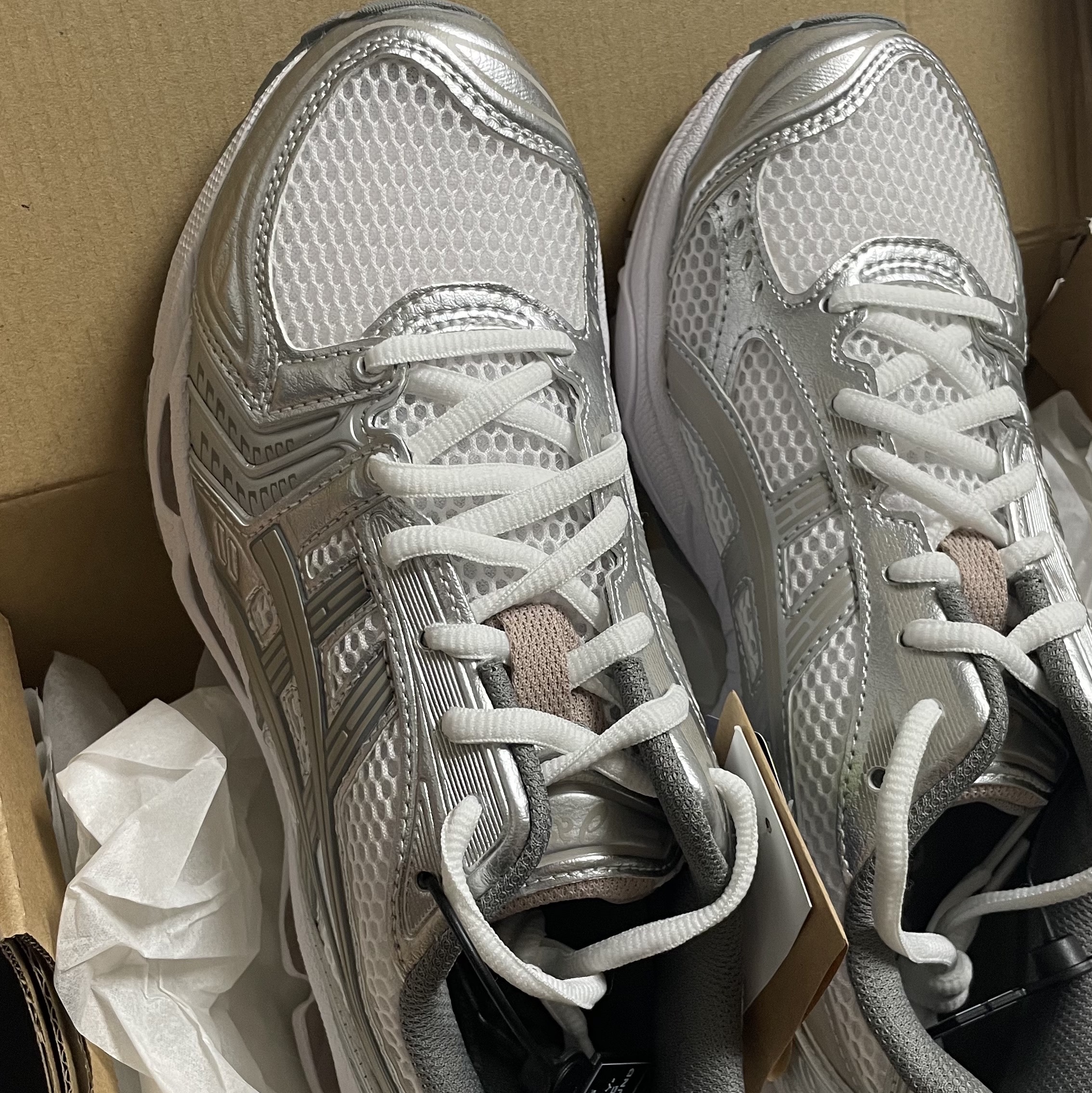 (W) Asics Gel-Kayano 14 White Moonrock 착용 스타일 - 2