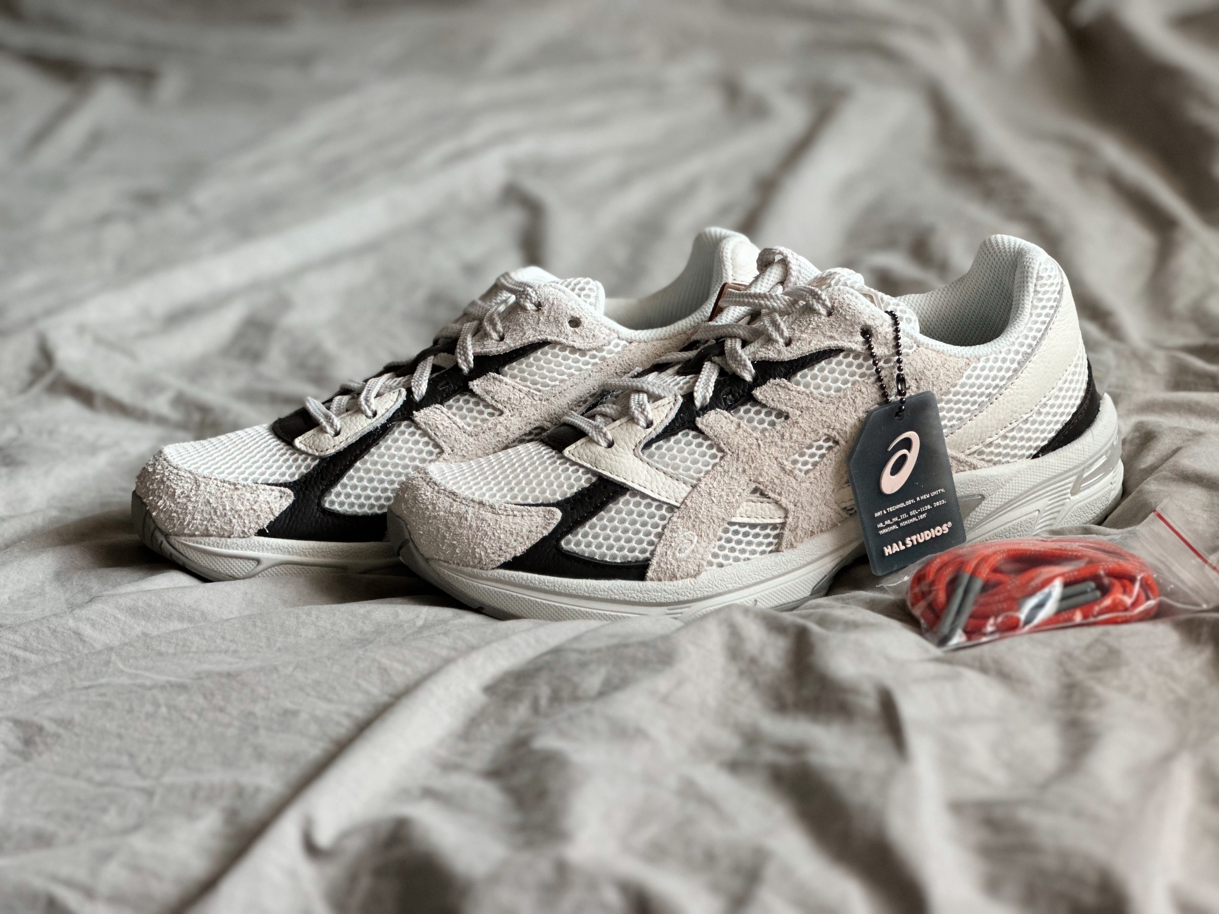 Asics x Hal Studios Gel-1130 MK-III Glacier 착용 스타일 - 1