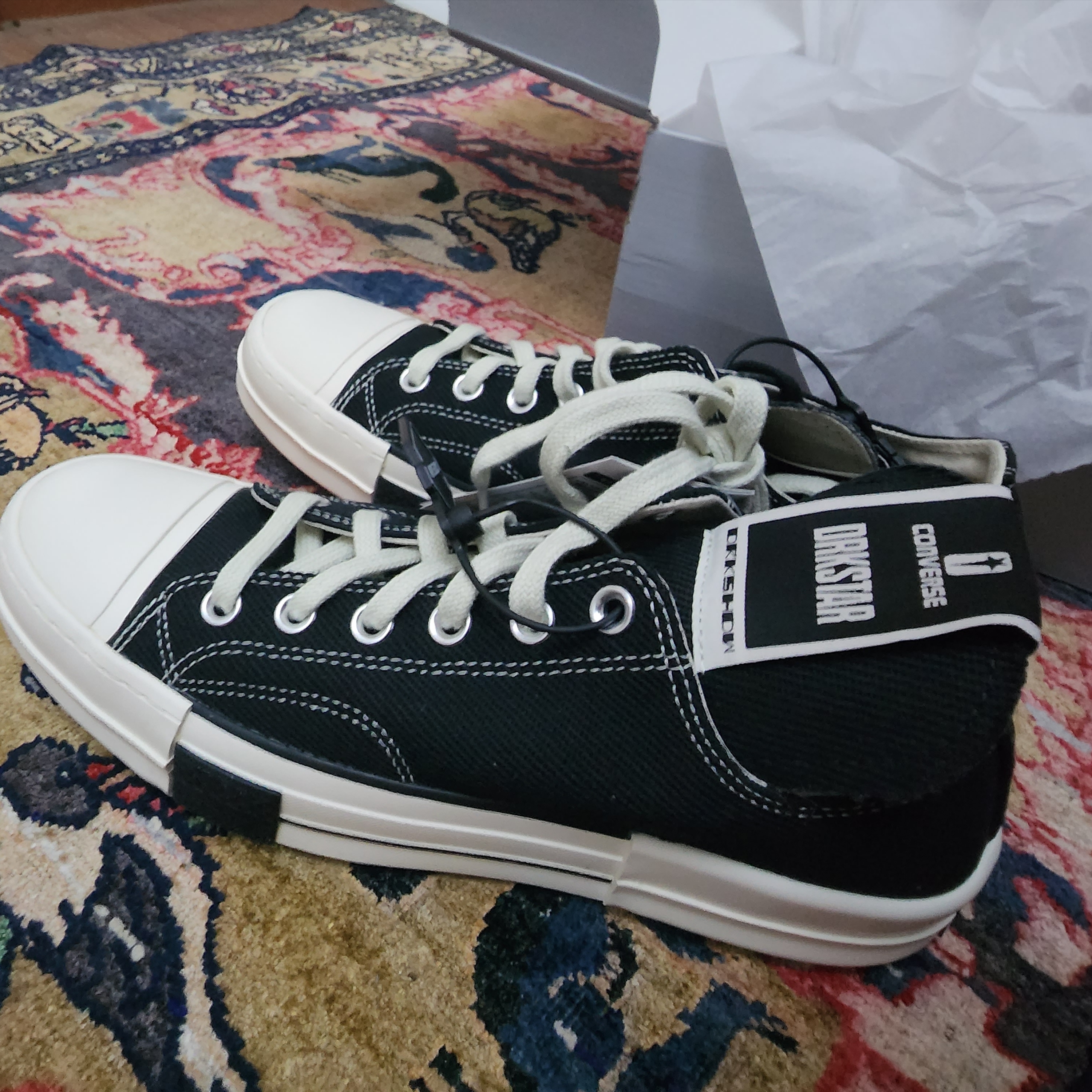 Converse x Drkshdw Drkstr Chuck 70 Ox Black 착용 스타일