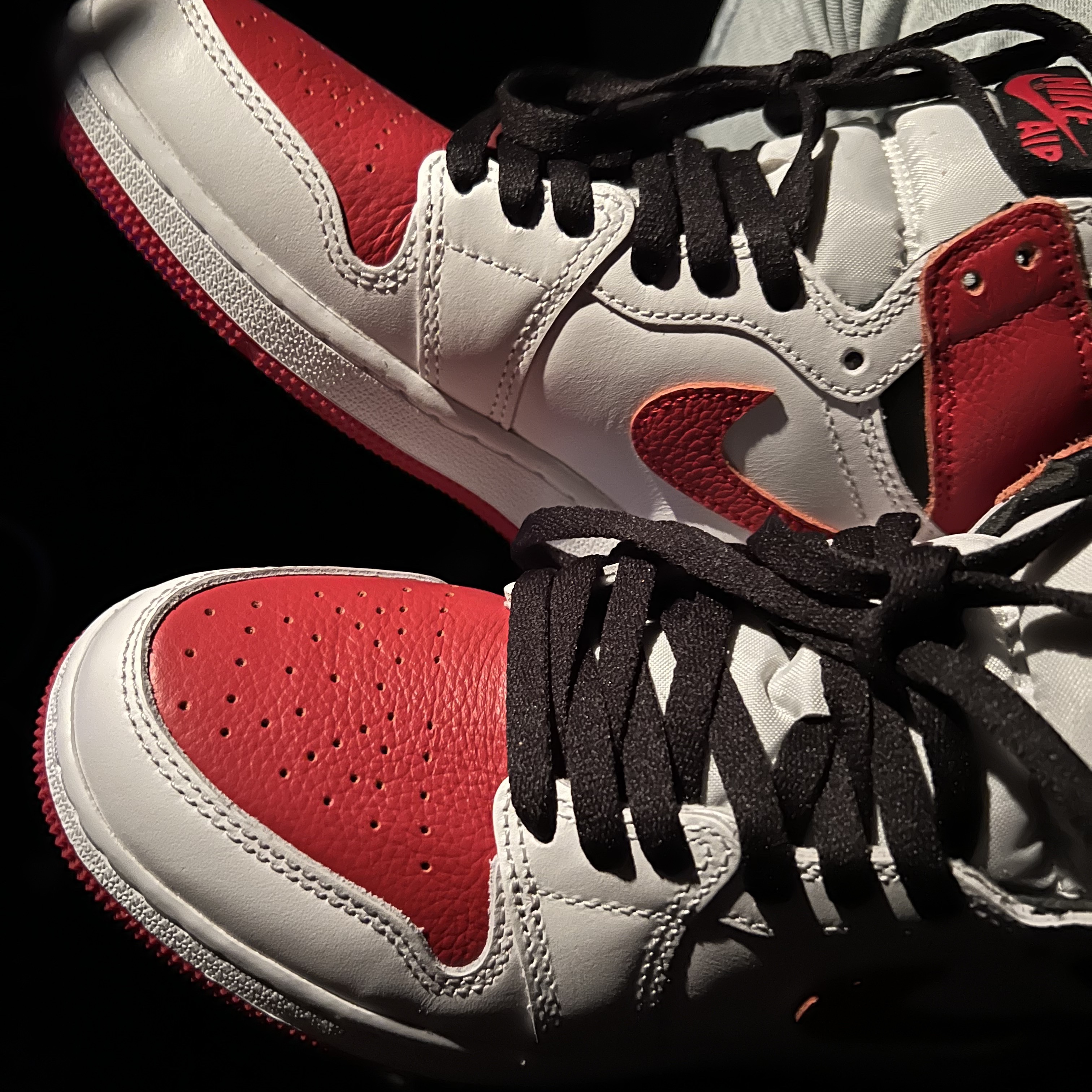 (GS) Jordan 1 Retro High OG Heritage 착용 스타일
