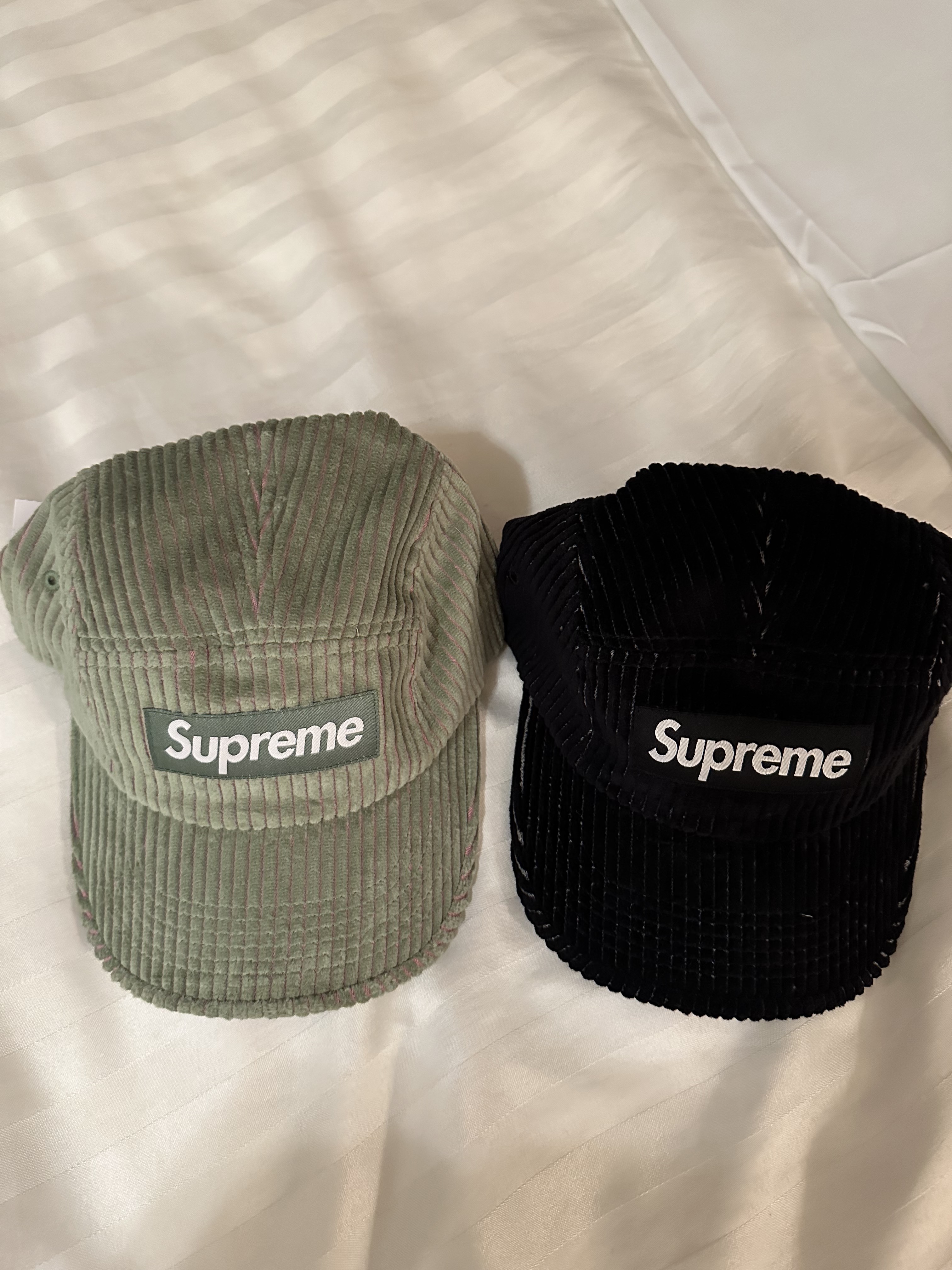 Supreme 2-Tone Corduroy Camp Cap Black - 23SS 착용 스타일