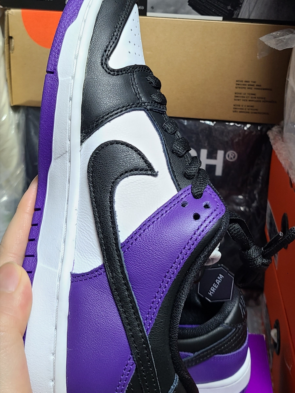 Nike SB Dunk Low Pro Court Purple 착용 스타일 - 4