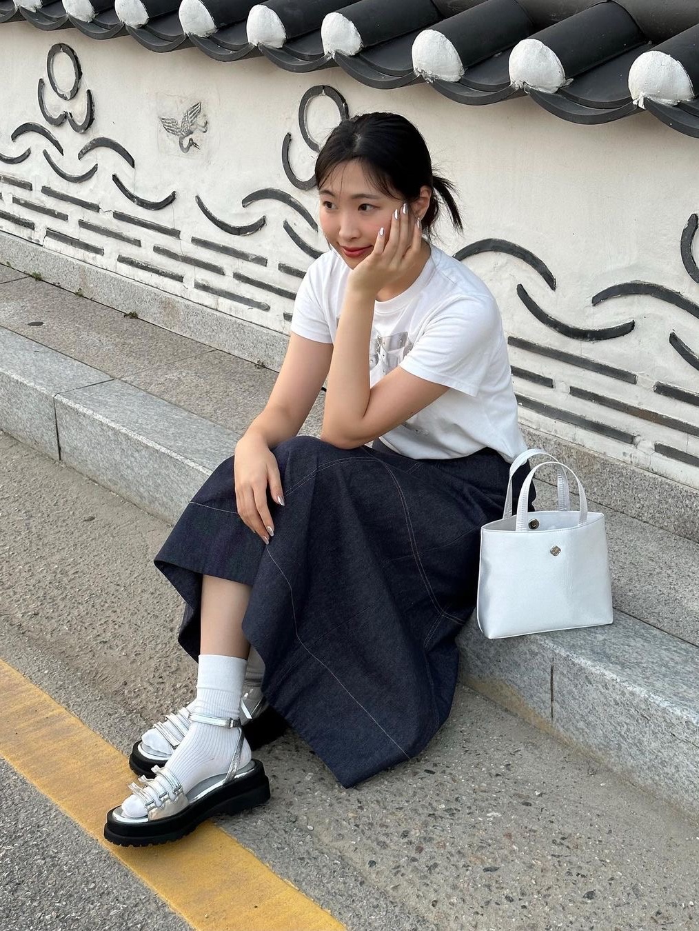 Heeari Women Mari Silk Tote Bag Blue, Heeari Women Mari Denim Tote Bag 착용 스타일
