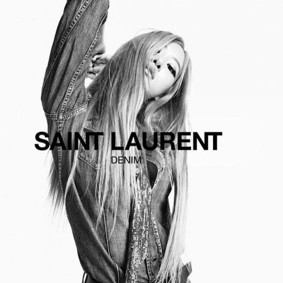 Saint Laurent Le 5 A 7 Supple Large in Grained Leather Black, Saint Laurent Solferino Medium Satchel In Box Saint Laurent Leather Blanc Vintage 착용 스타일 - 3