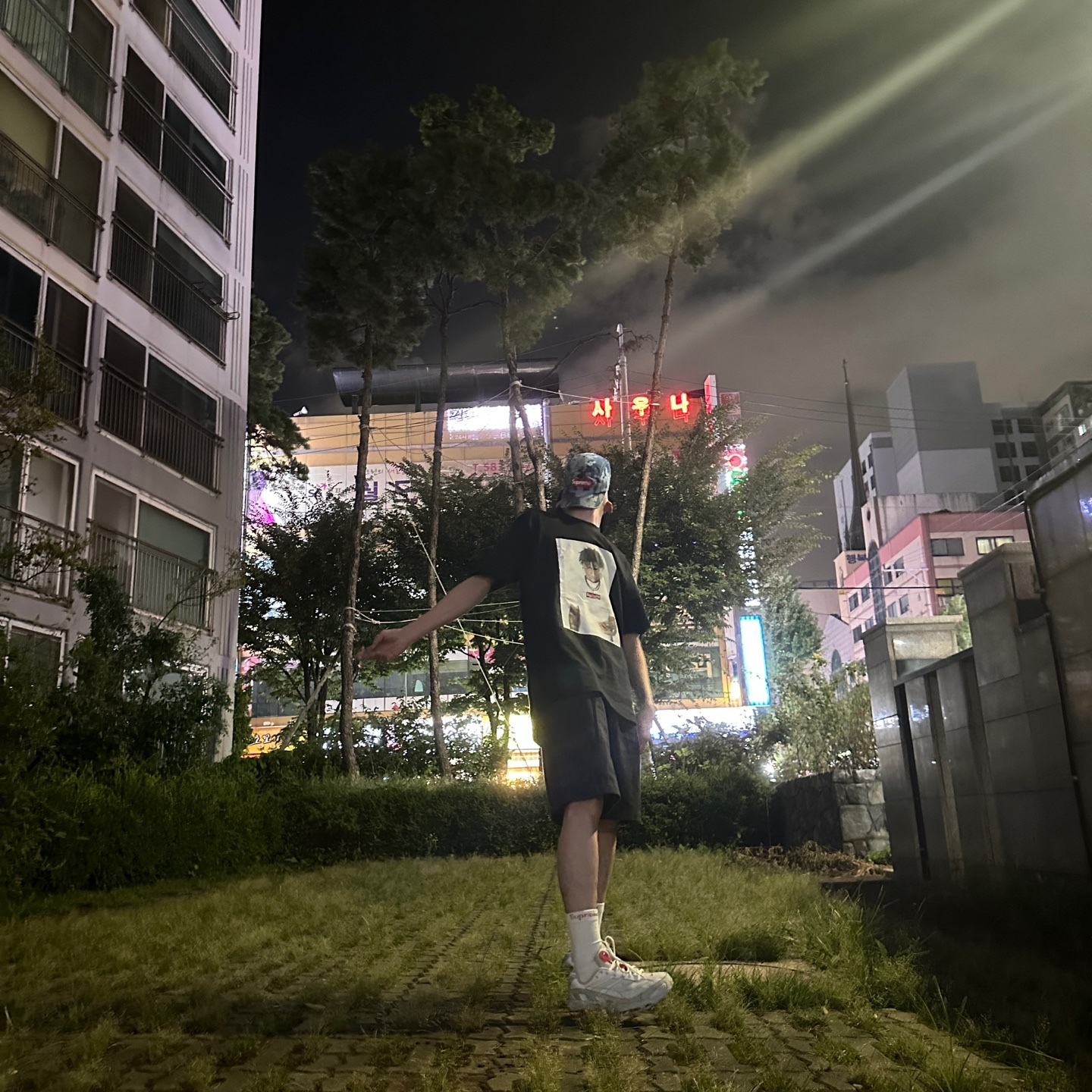 Supreme NBA Youngboy T-Shirt Black - 23FW, Nike x Supreme Shox Ride 2 SP White 착용 스타일