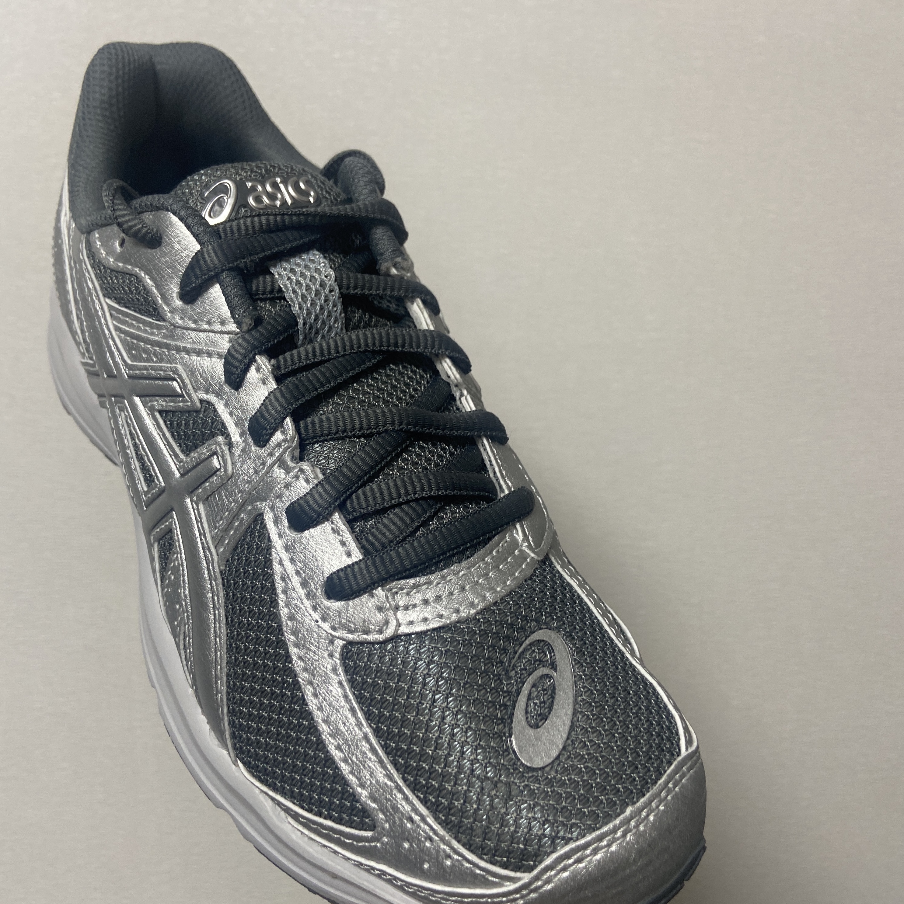 Asics Jog 100 S SMU Sheet Rock Pure Silver - 2E Wide 착용 스타일 - 1