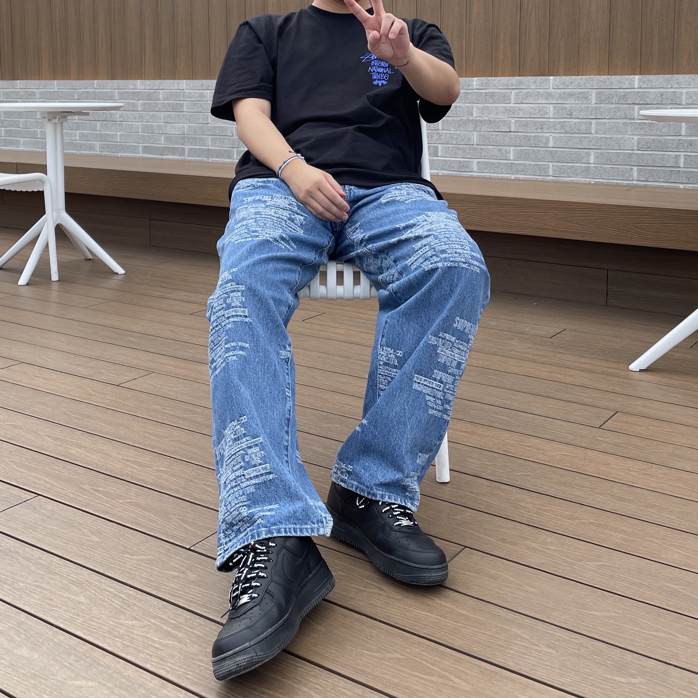 Supreme Trademark Jacquard Baggy かつき Supreme Trademark Jacquard Baggy Jean (SS23) - $188