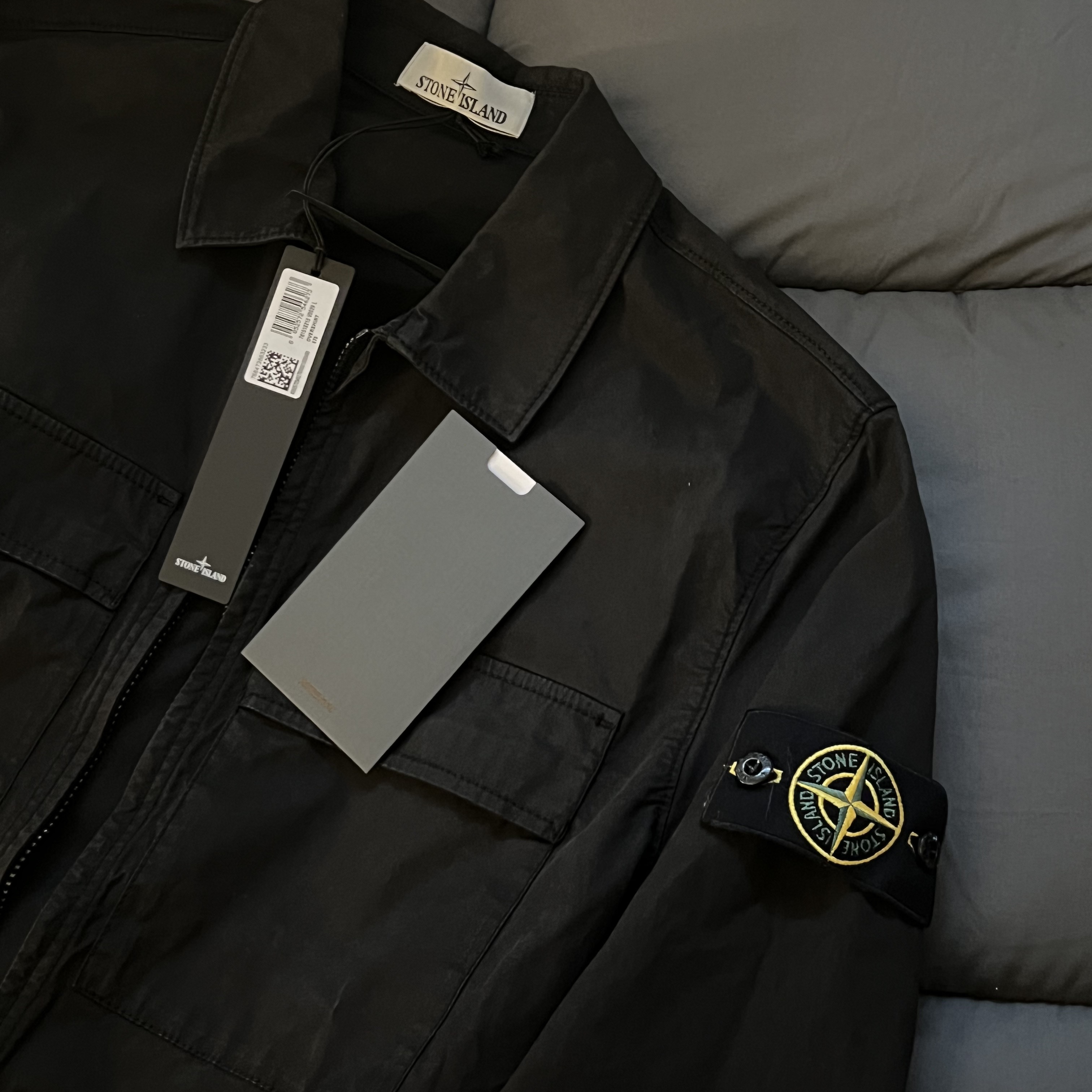 Stone Island 10210 Double Pocket Cotton Overshirt Black - 23SS 착용 스타일
