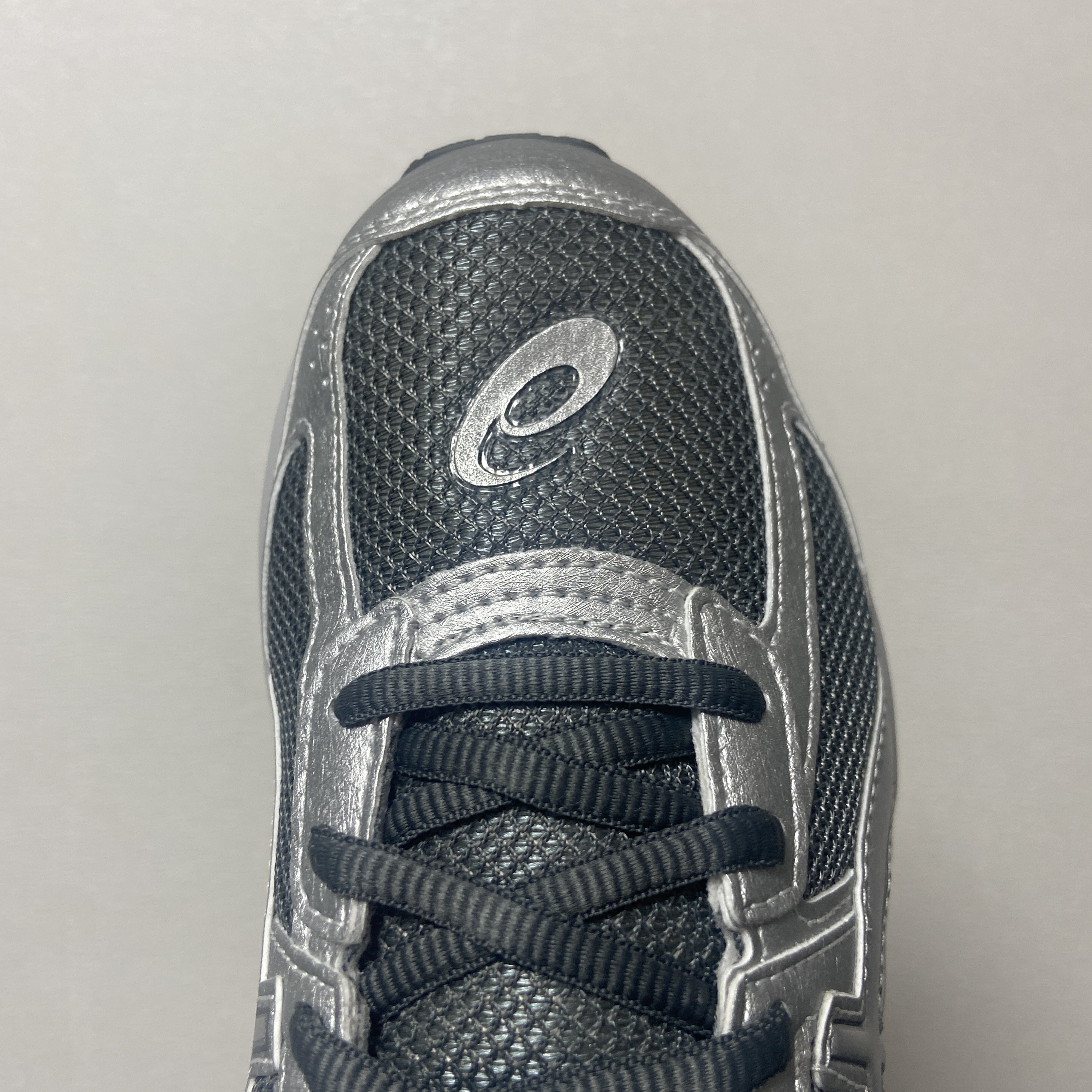 Asics Jog 100 S SMU Sheet Rock Pure Silver - 2E Wide 착용 스타일 - 3