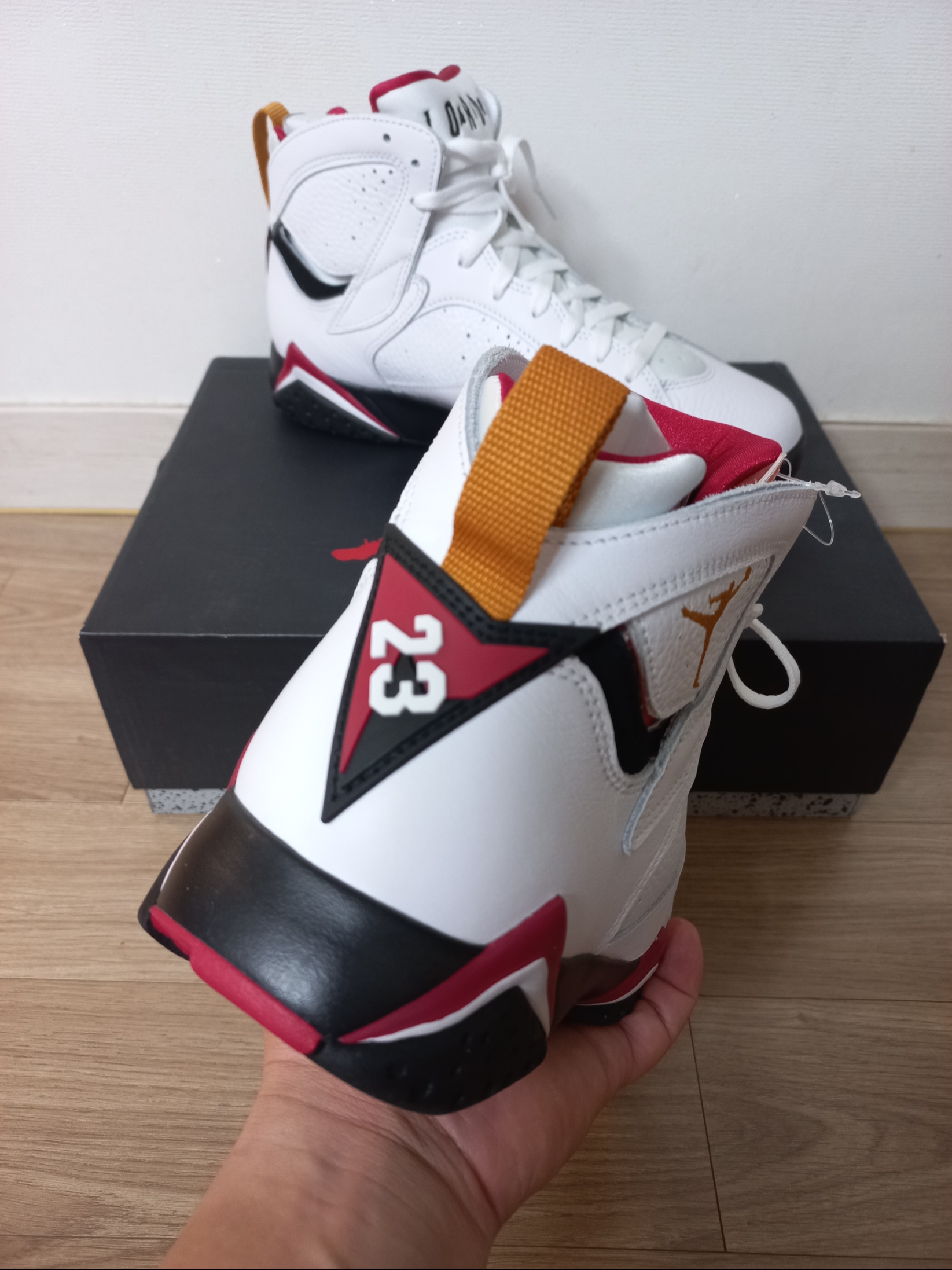 Jordan 7 Retro Cardinal 2022 착용 스타일 - 2