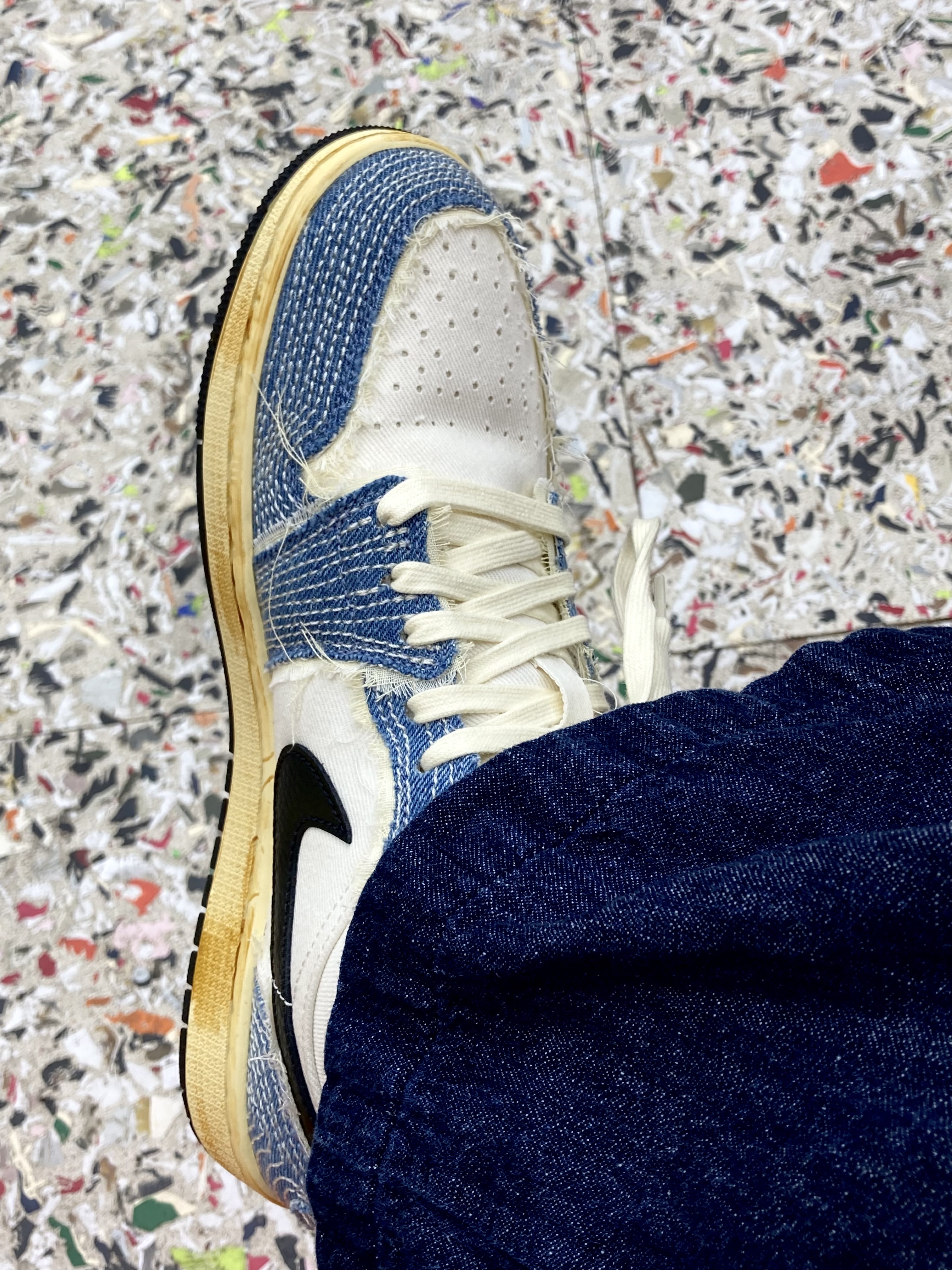 Jordan 1 Low World Make Japan 착용 스타일 - 3