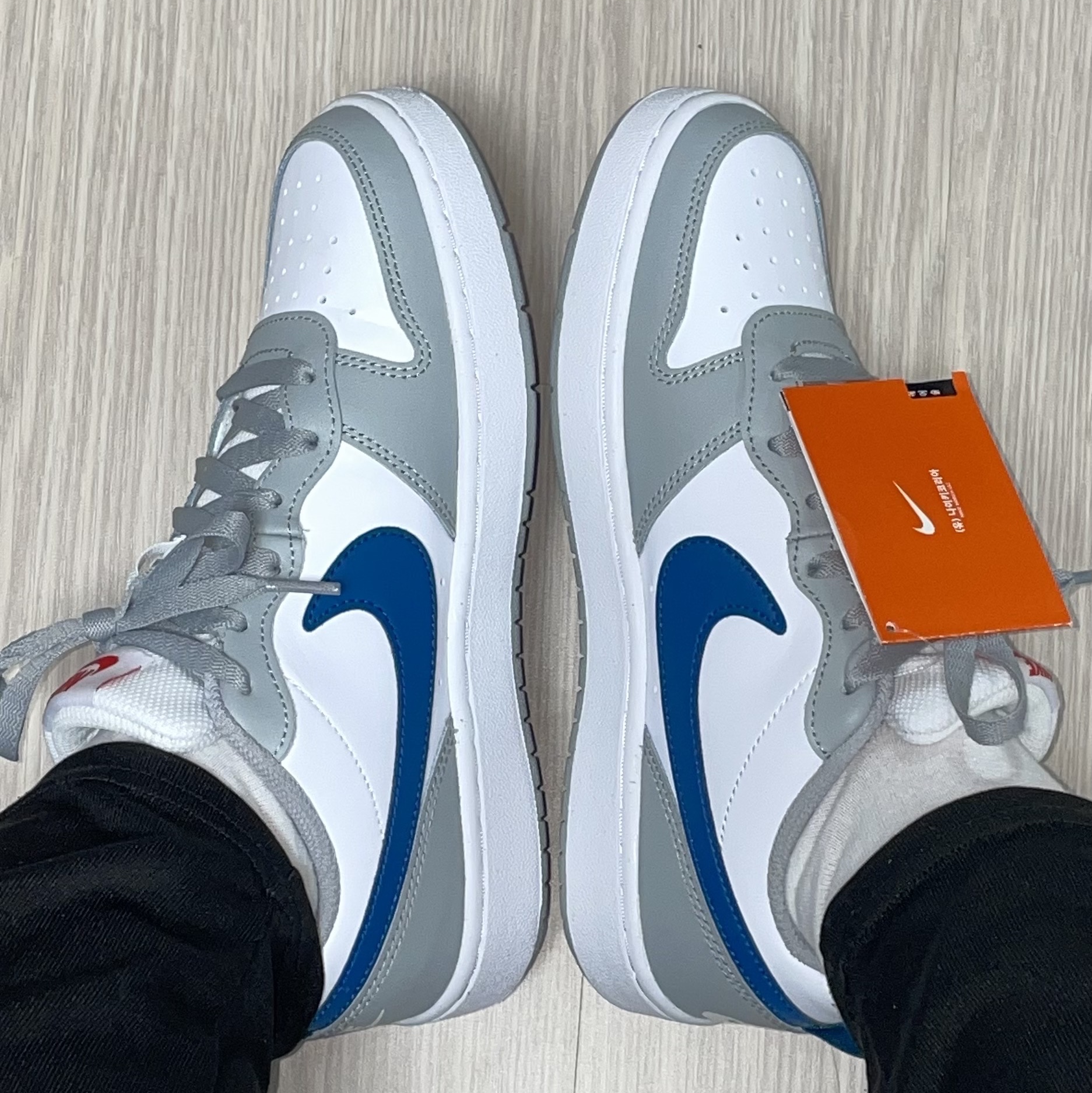 (GS) Nike Court Borough Low 2 Light Smoke Grey 착용 스타일 - 4