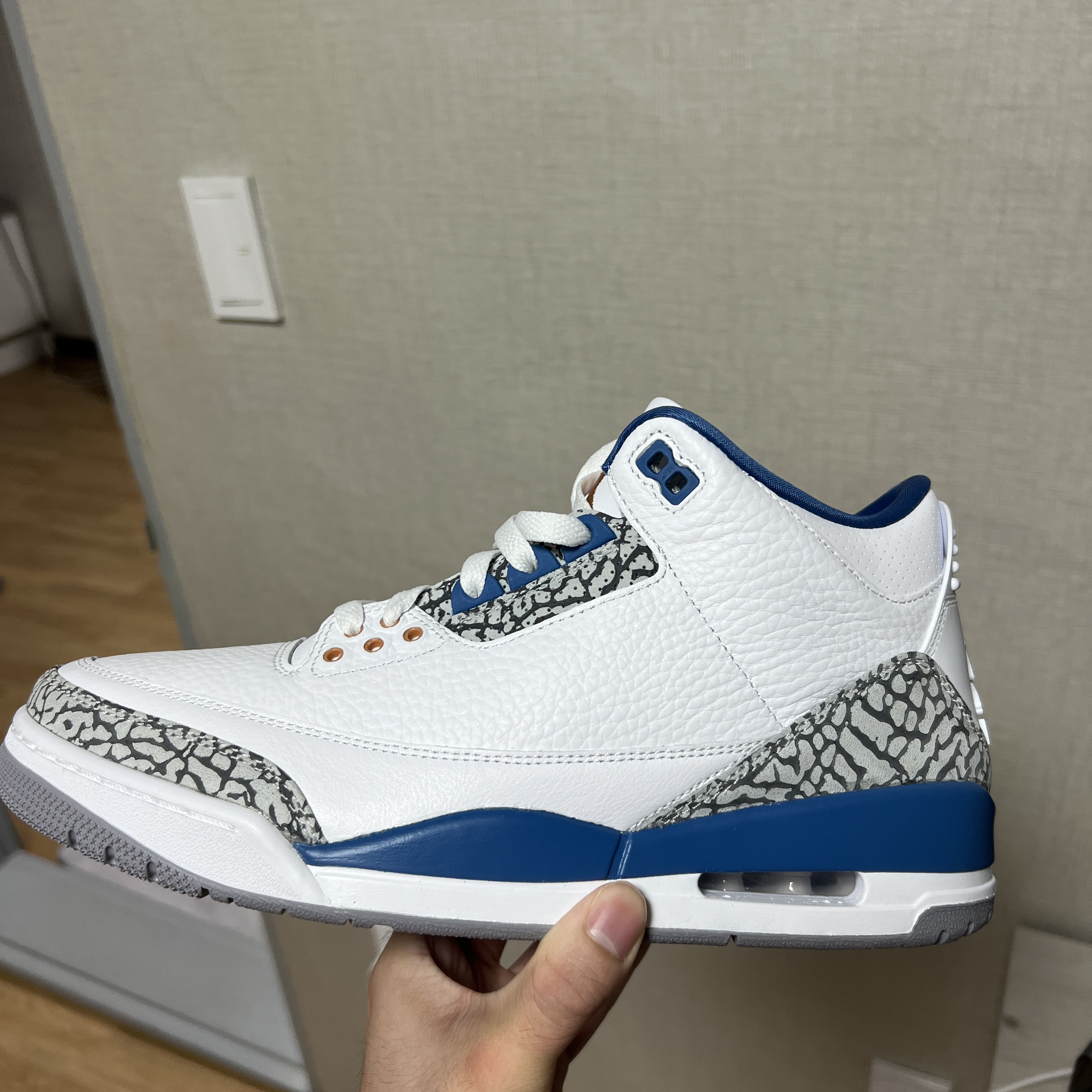 Jordan 3 Retro True Blue and Copper 착용 스타일