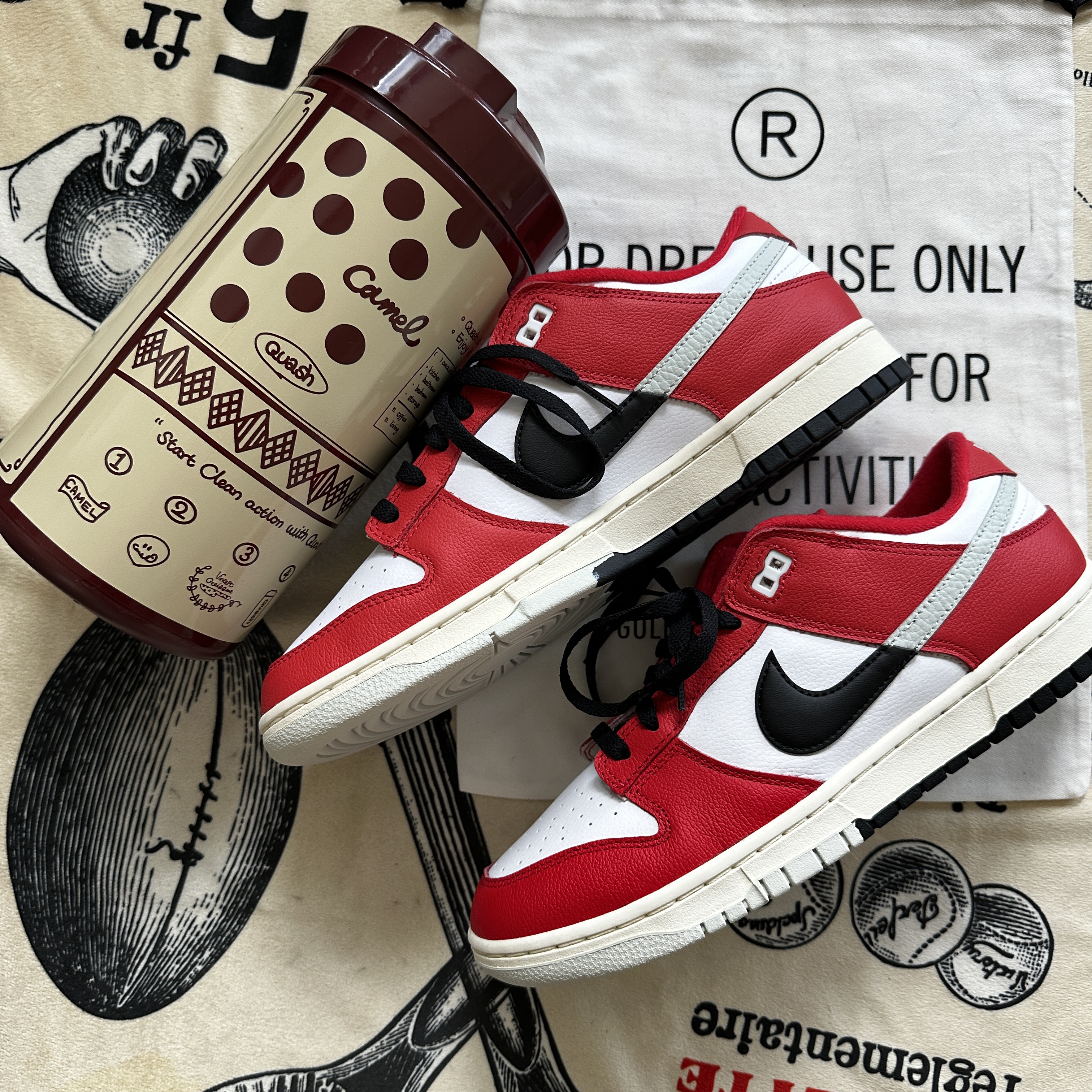 Nike Dunk Low Retro PRM University Red Black 착용 스타일 - 4