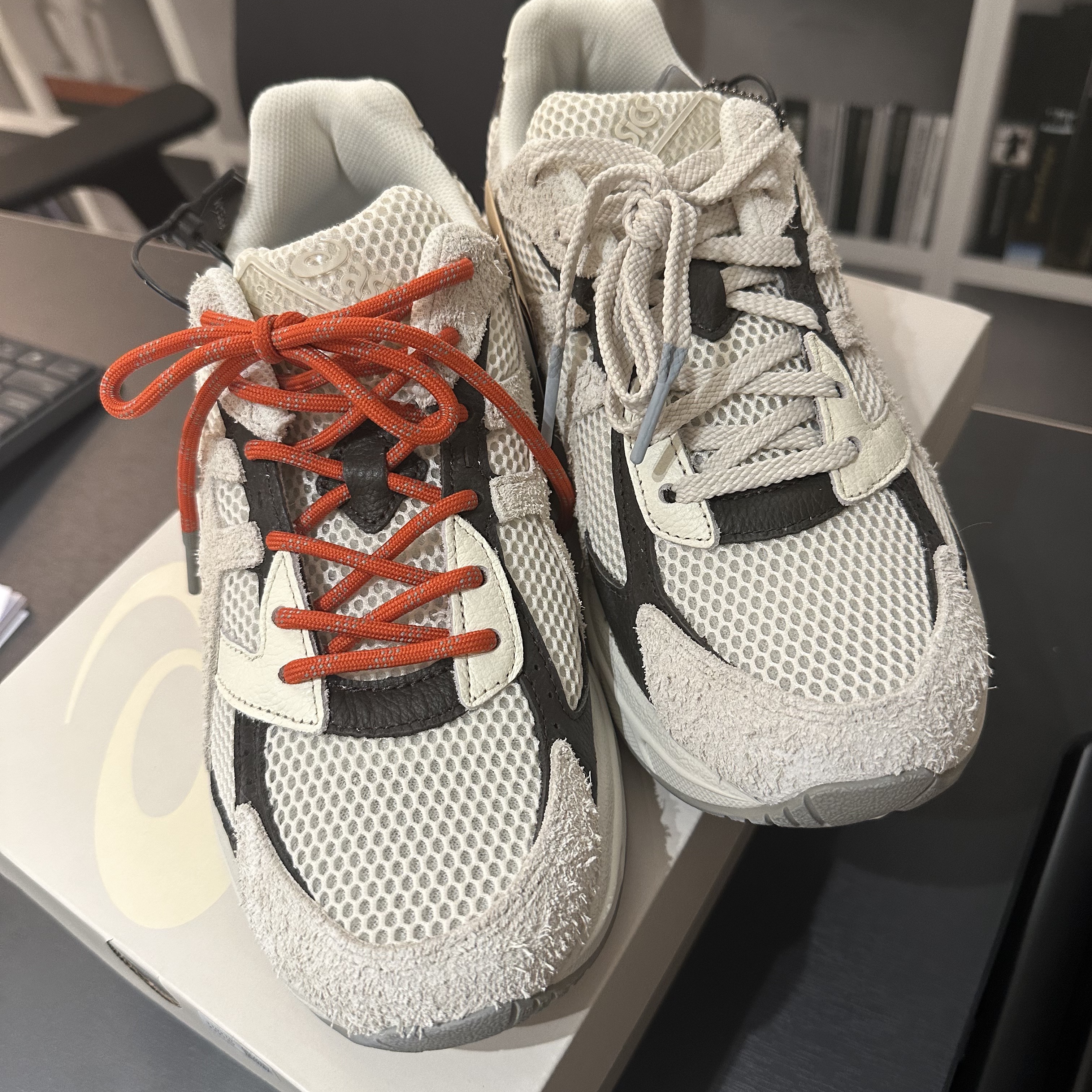 Asics x Hal Studios Gel-1130 MK-III Glacier 착용 스타일