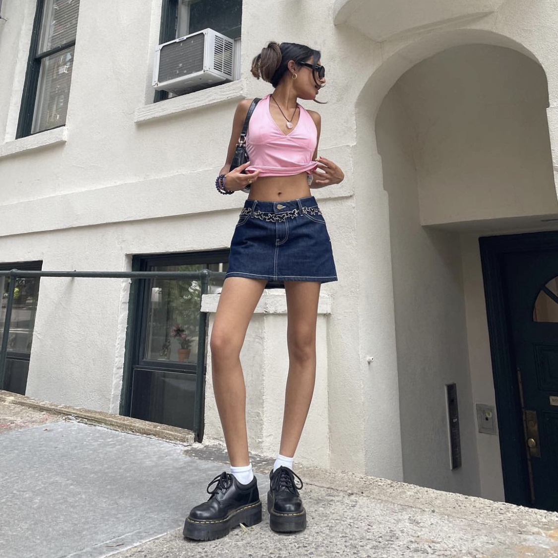 (W) Jacquemus Le T-Shirt Sierra Pink, (W) Diesel T-Angie Peekaboo Logo T-Shirt Pink 착용 스타일 - 4