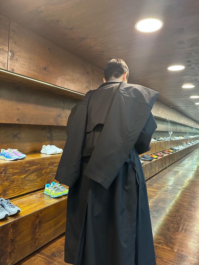 Nike x Martine Rose Trench Jacket Pitch Blue - Asia 착용 스타일