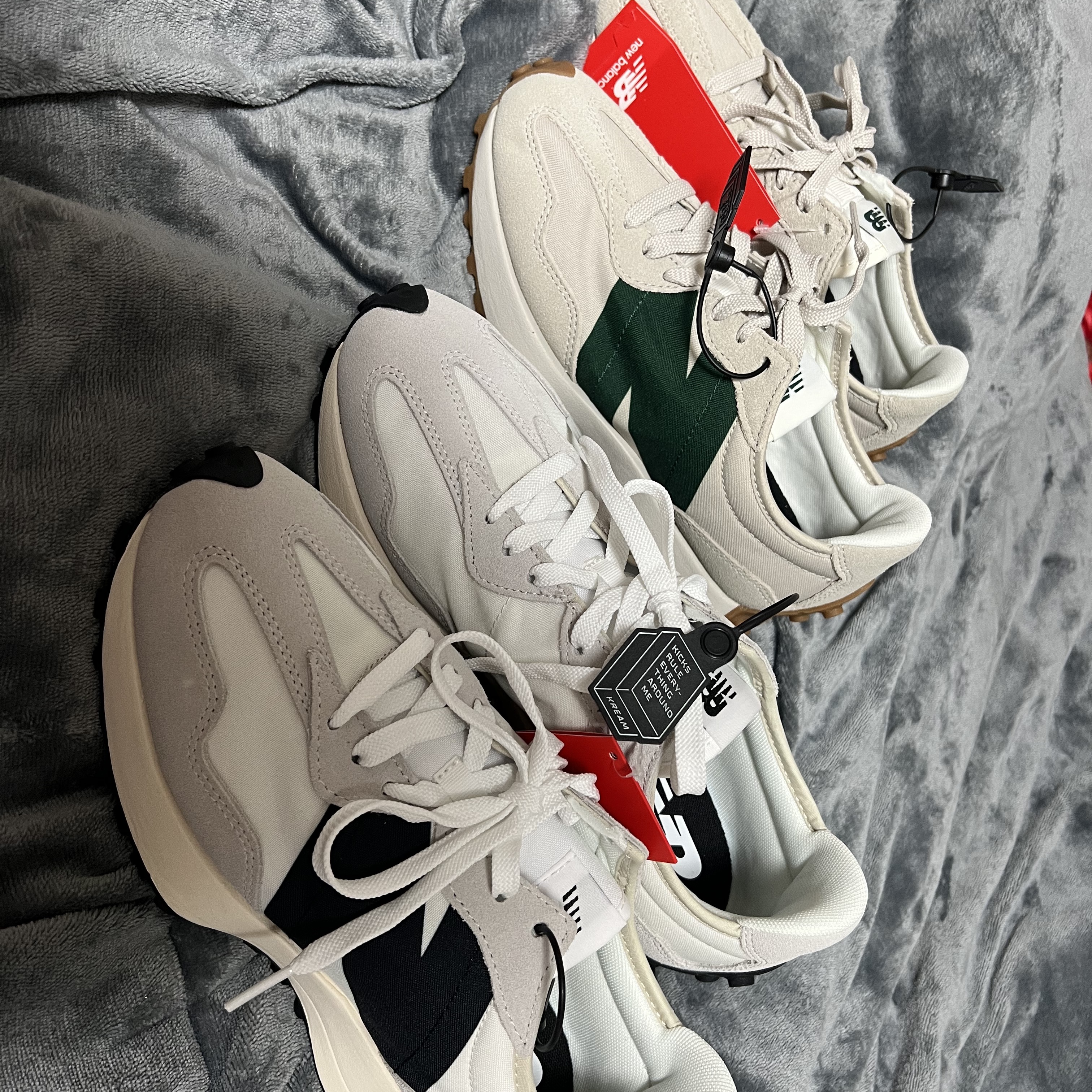 New Balance 327 White Black, New Balance 327 Timberwolf 착용 스타일