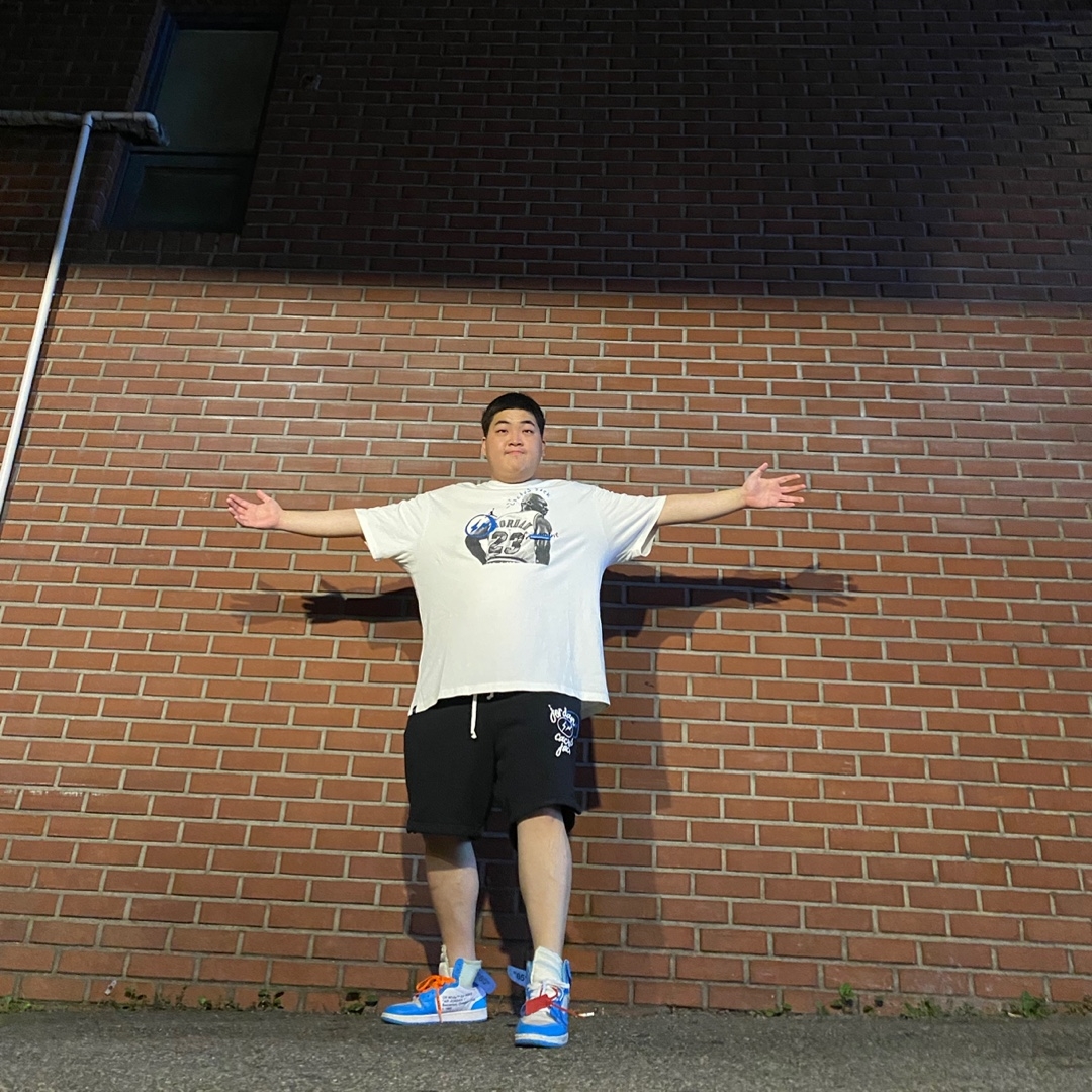 Jordan x Travis Scott x Fragment T-Shirt Sail (DJ0619-133), Jordan x Travis Scott x Fragment Shorts Black (DJ0617-010) 착용 스타일